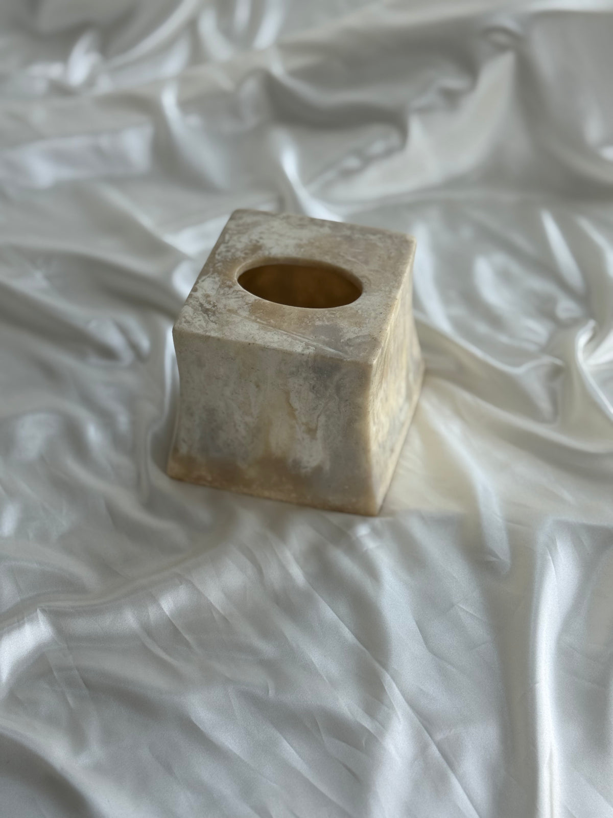 Vintage Faux Marble Tissue Box