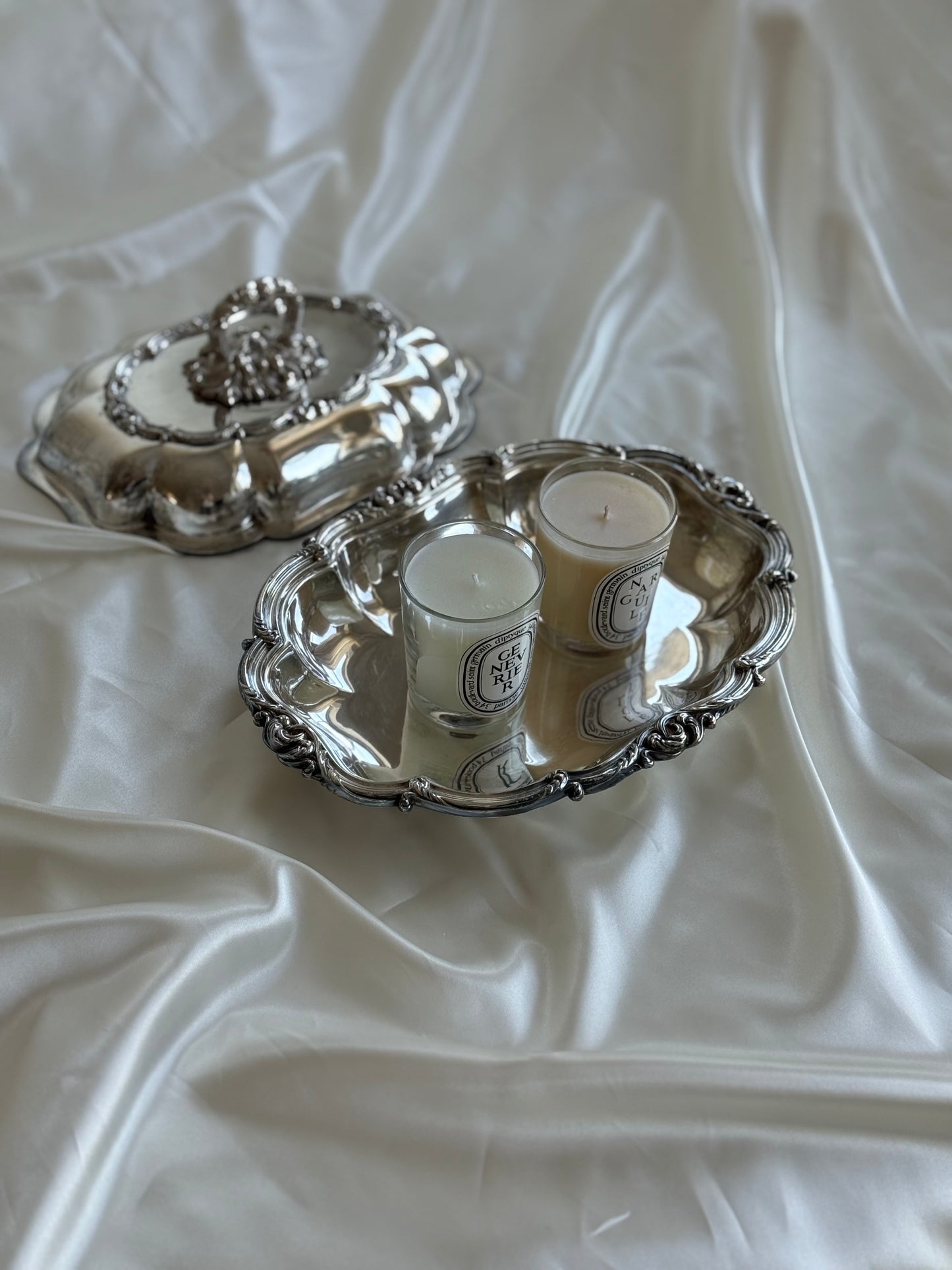 Antique Rococo Revival Lidded Entrée Dish with Removable Lock Handle