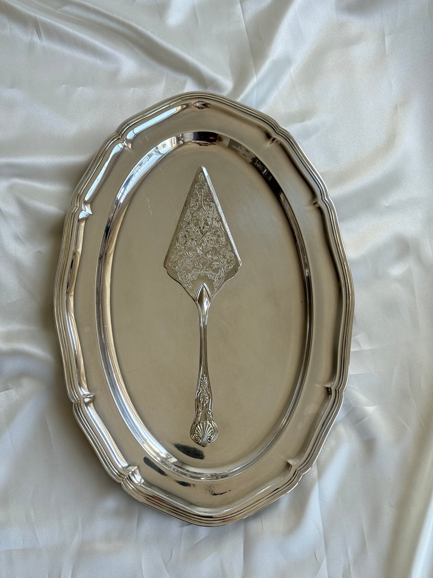 Vintage Large Silver Plated Serving Tray & Cake Server Set