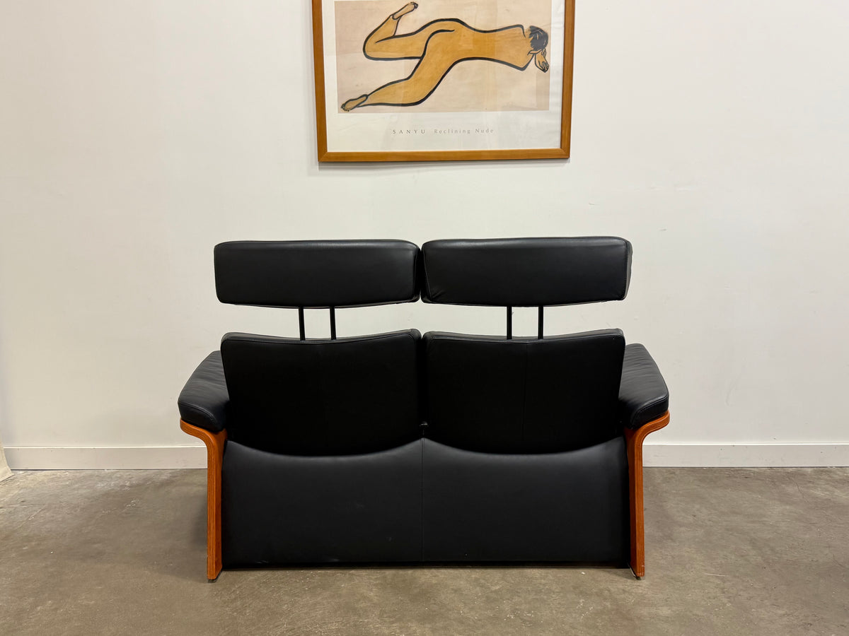 Stressless Pegasus loveseat and armchair by Ekornes, crafted in Norway