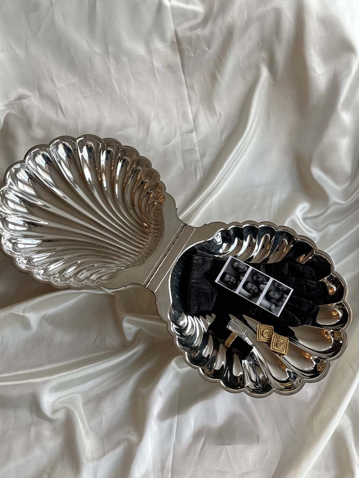 Vintage Leonard Silver Plated Swan & Shell Serving Dish