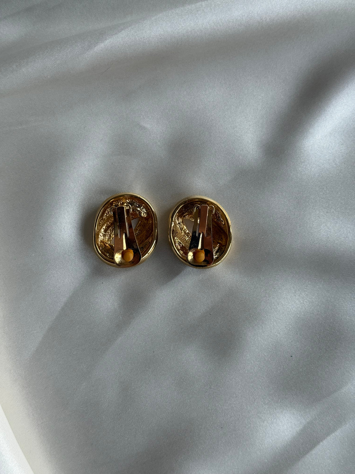 Vintage Knot Clip-On Earrings