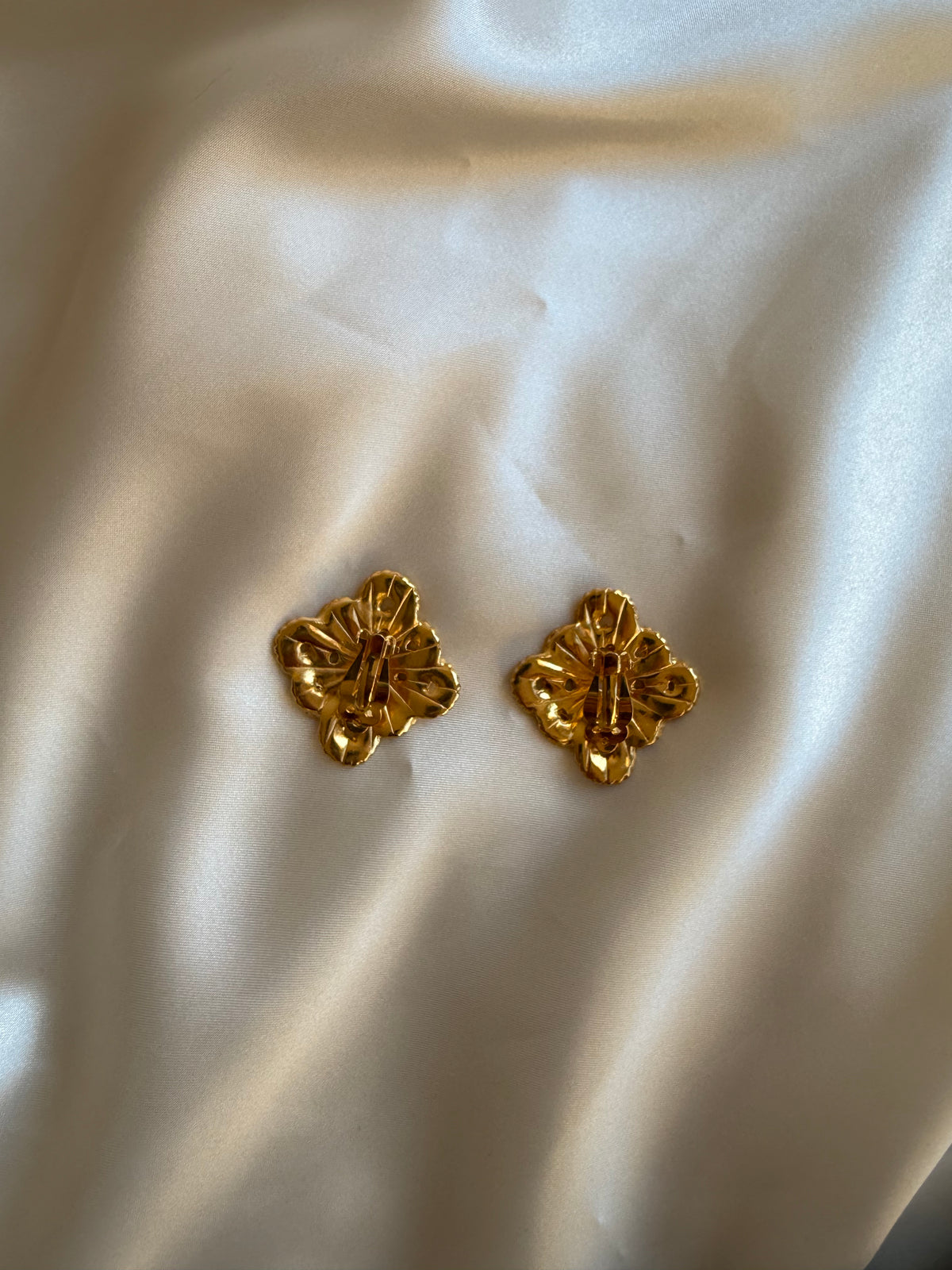 Vintage Gold-Tone Woven Knot Clip-On Earrings