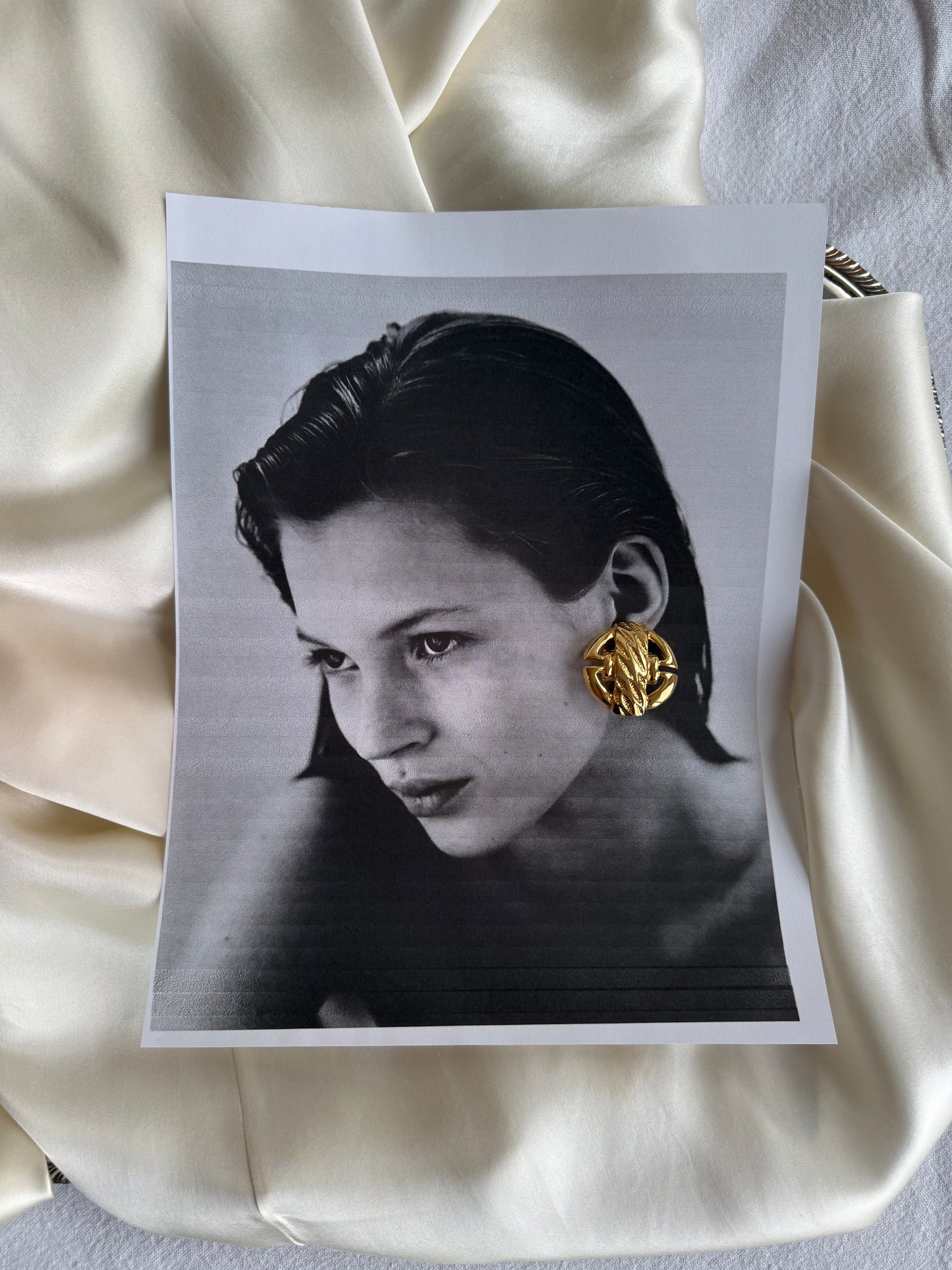 Vintage Sculptural Gold-Tone Clip-On Earrings