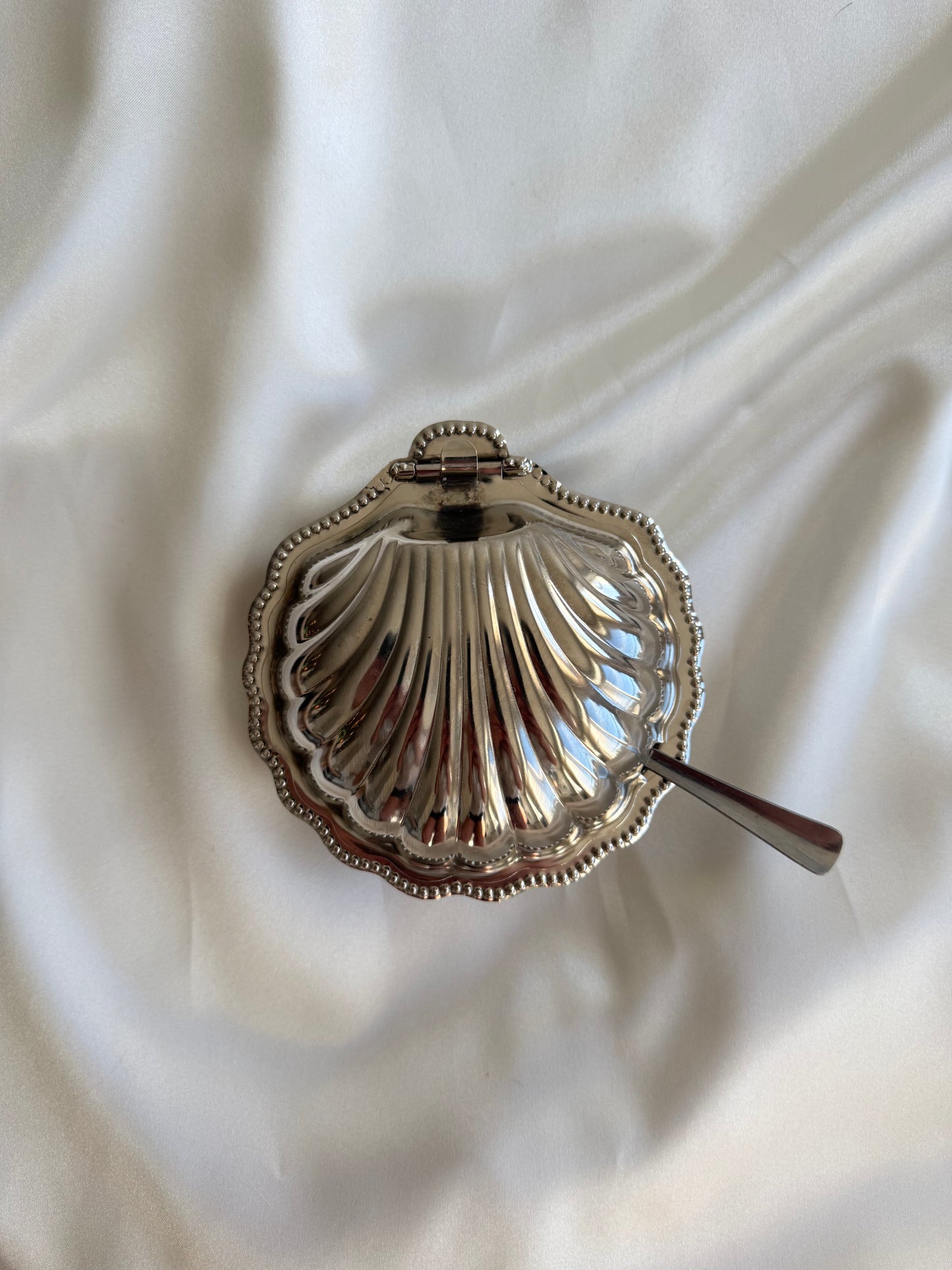 Vintage Shell Sugar Bowl with Spoon