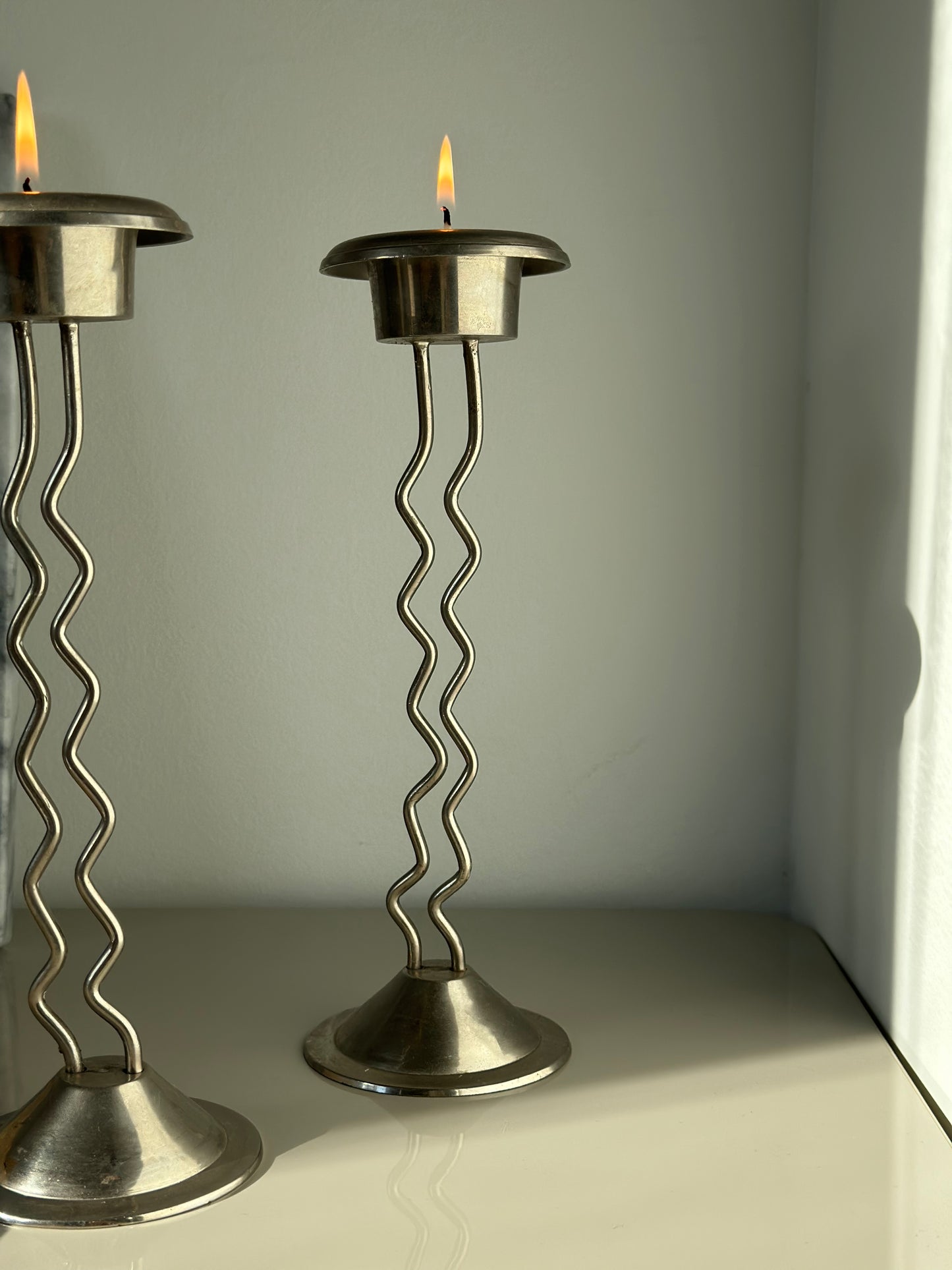 Squiggle candleholders