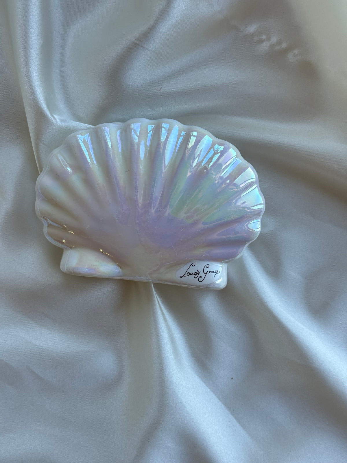 Vintage Iridescent Shell Place Card Holder