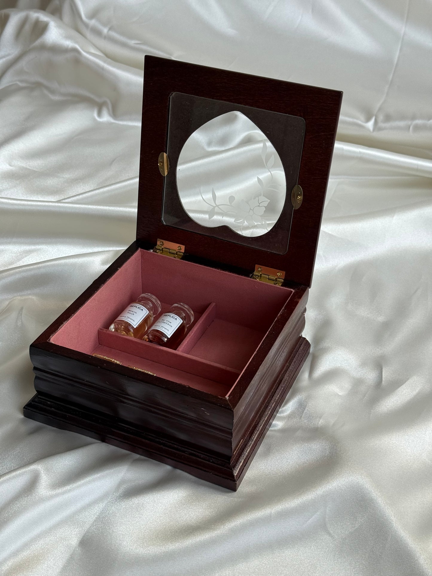 Vintage Wooden Jewelry Box with Heart glass