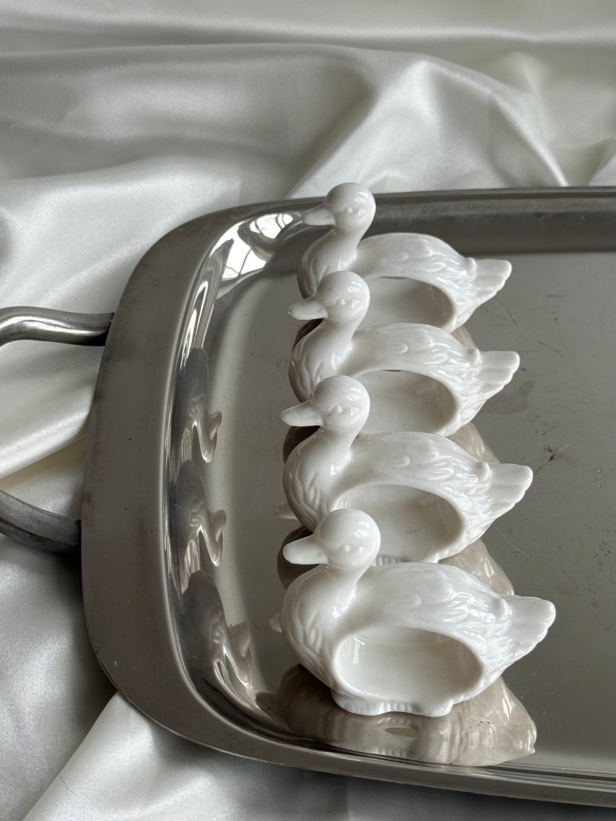 Set of 4 Vintage Porcelain Duck Napkin Rings