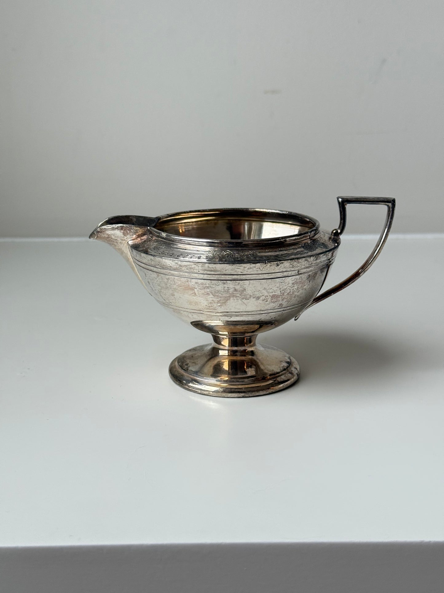 Vintage Silver-Plated Gravy Boat / Sauce Server