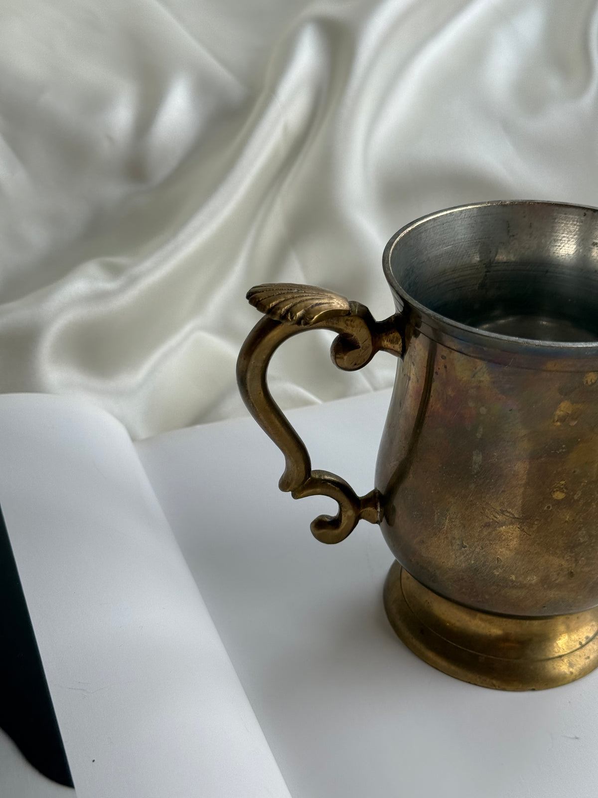 Vintage Brass Tankard with Scallop Shell Handle