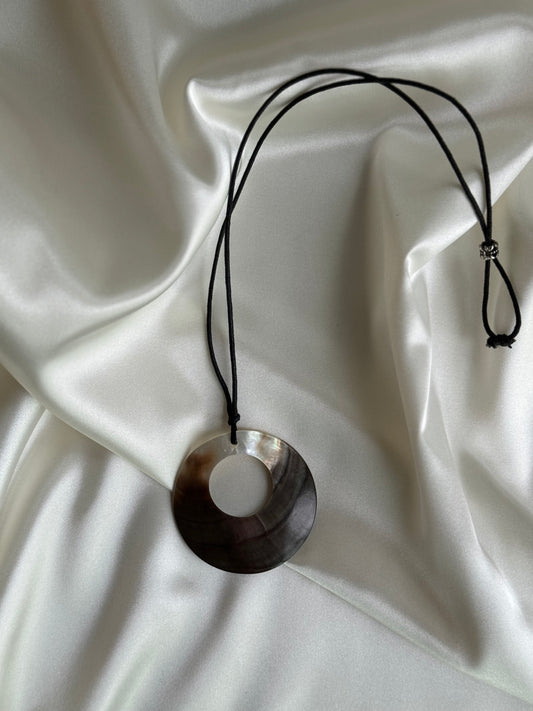 Natural Horn Circle Pendant Necklace