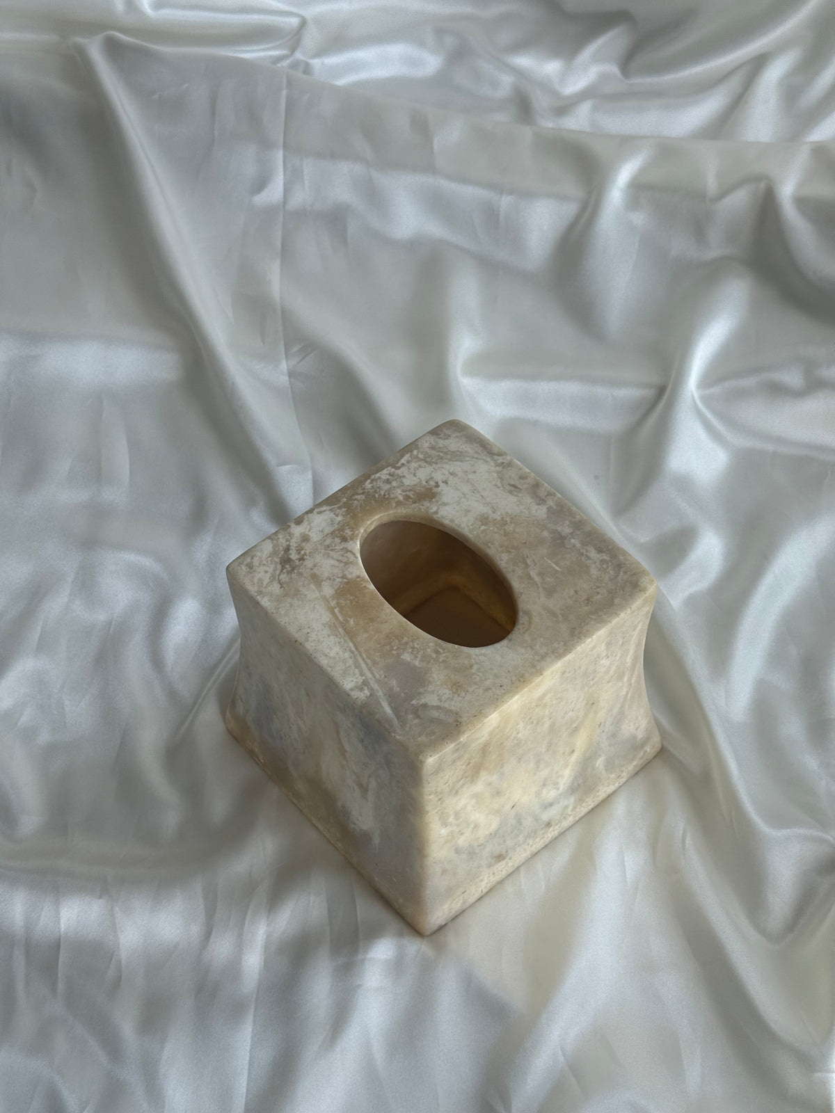 Vintage Faux Marble Tissue Box