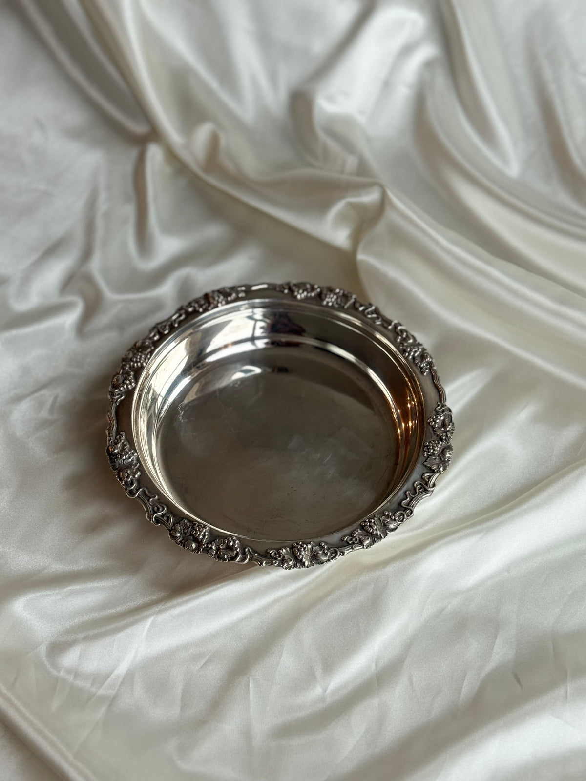 Vintage Silver-Plated Grape & Vine Serving Bowl