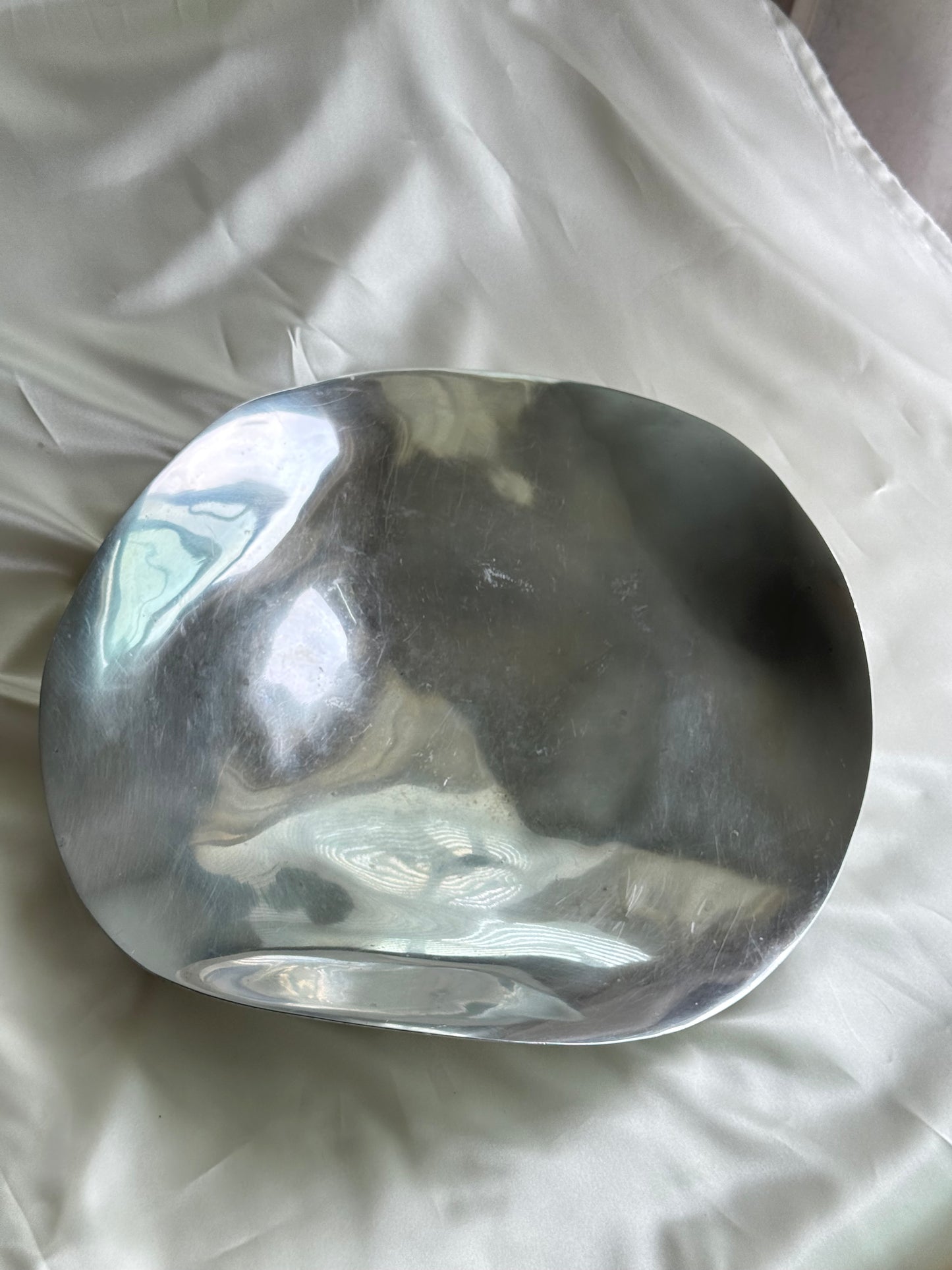 Footed Pewter Centerpiece Bowl – Biomorphic Wave Tray