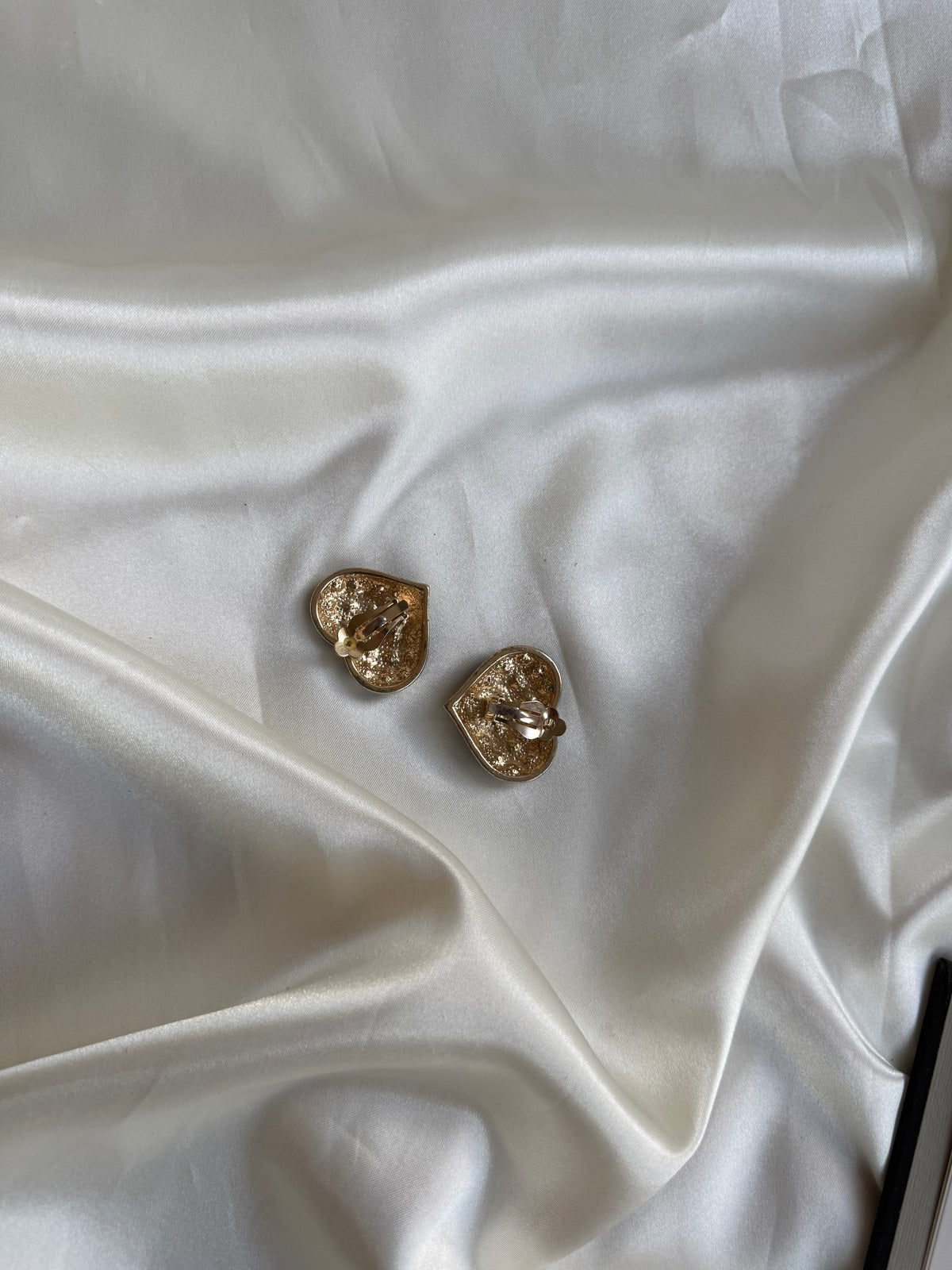 Vintage Black Enamel & Rhinestone Heart Clip-On Earrings