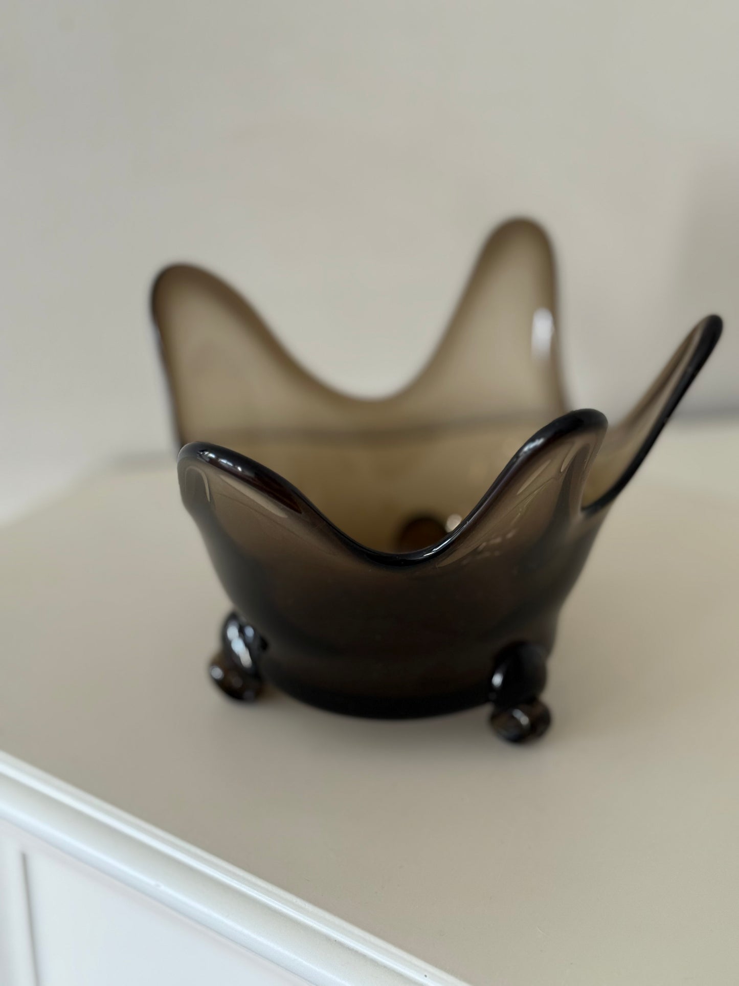 Vintage Smoky Art Glass Bowl – Sculptural Footed Form
