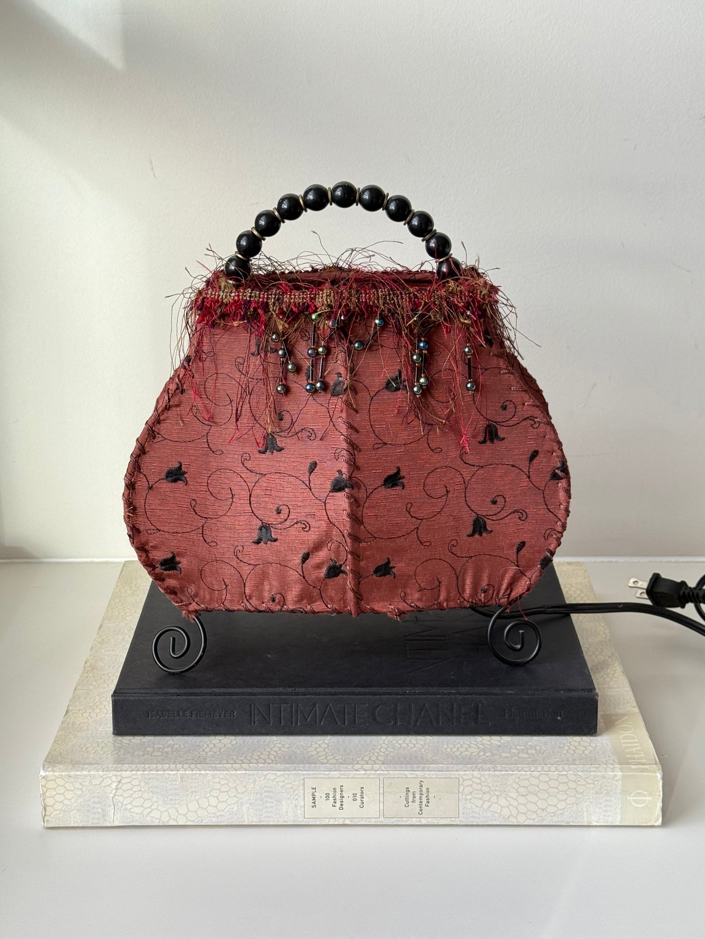 Vintage Handbag Style Table Lamp – Textile & Beaded Detail