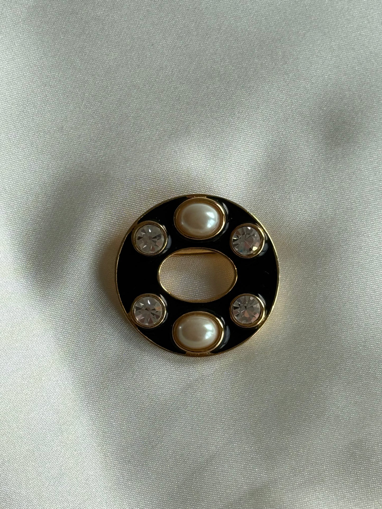 Vintage Pearl & Crystal Enamel Brooch