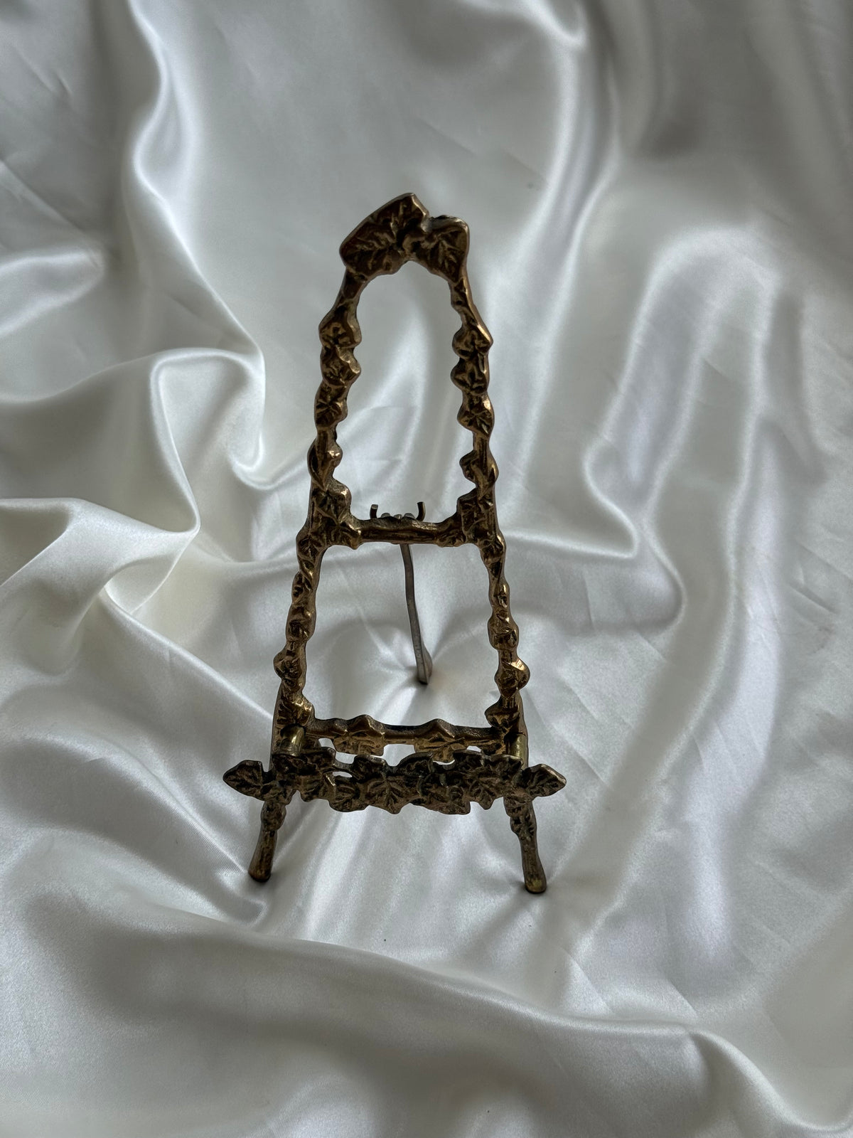 Vintage Ornate Brass Display Easel
