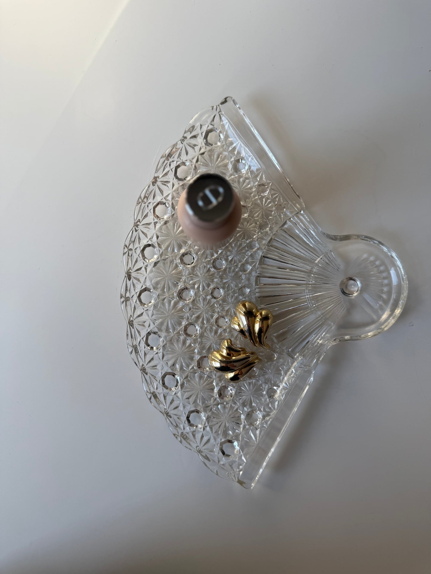 Vintage Pressed Glass Fan-Shaped Plates – Set of 4