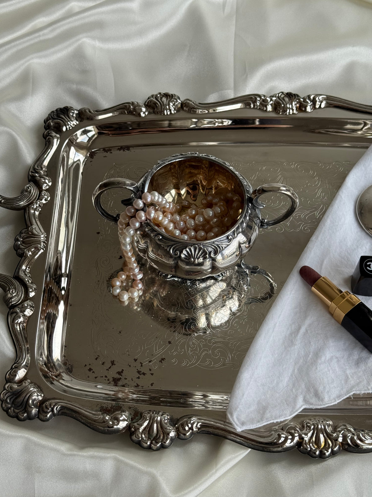 Vintage Leonard Silver Plated Footed Sugar Bowl – Ornate Double Handle Design