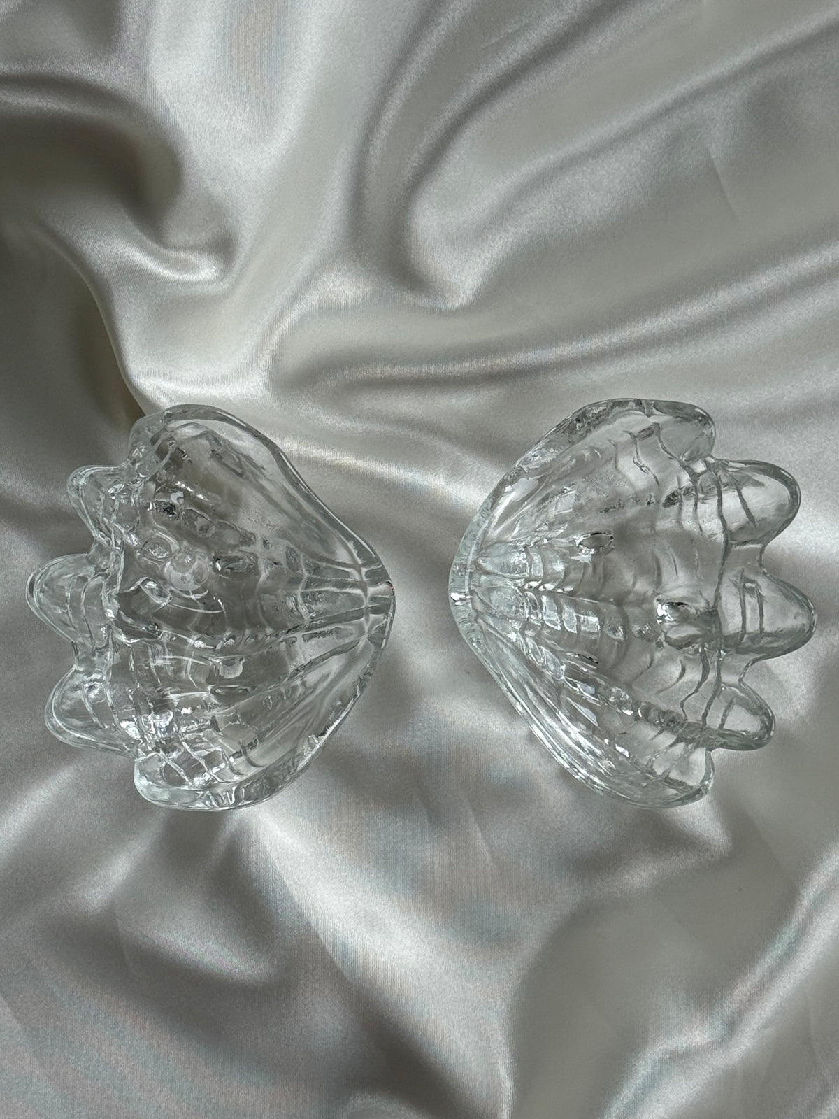 Pair of Vintage Pressed Glass Shell Dishes