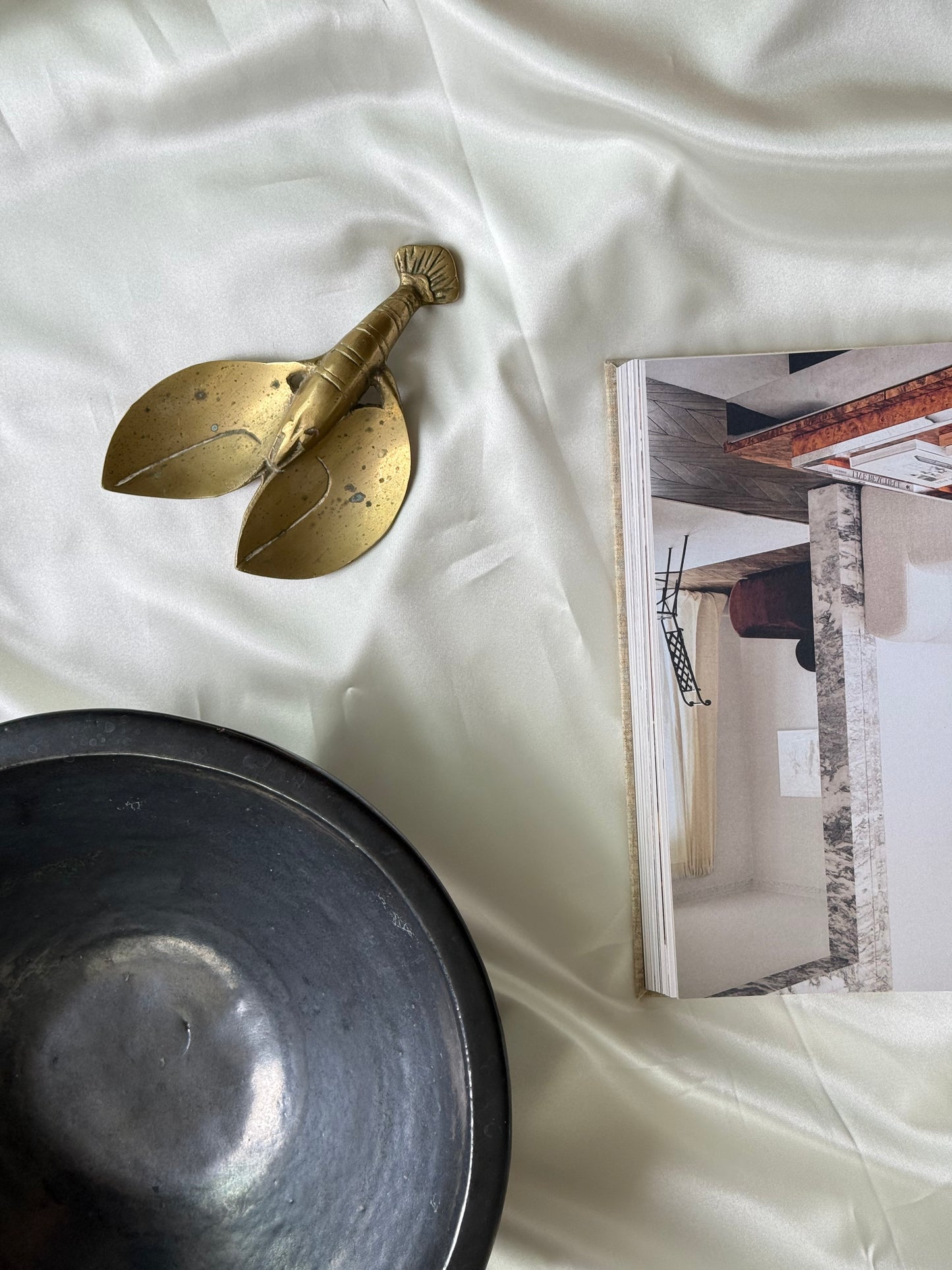Vintage Solid Brass Lobster Dish – Mid-Century Figural Catchall