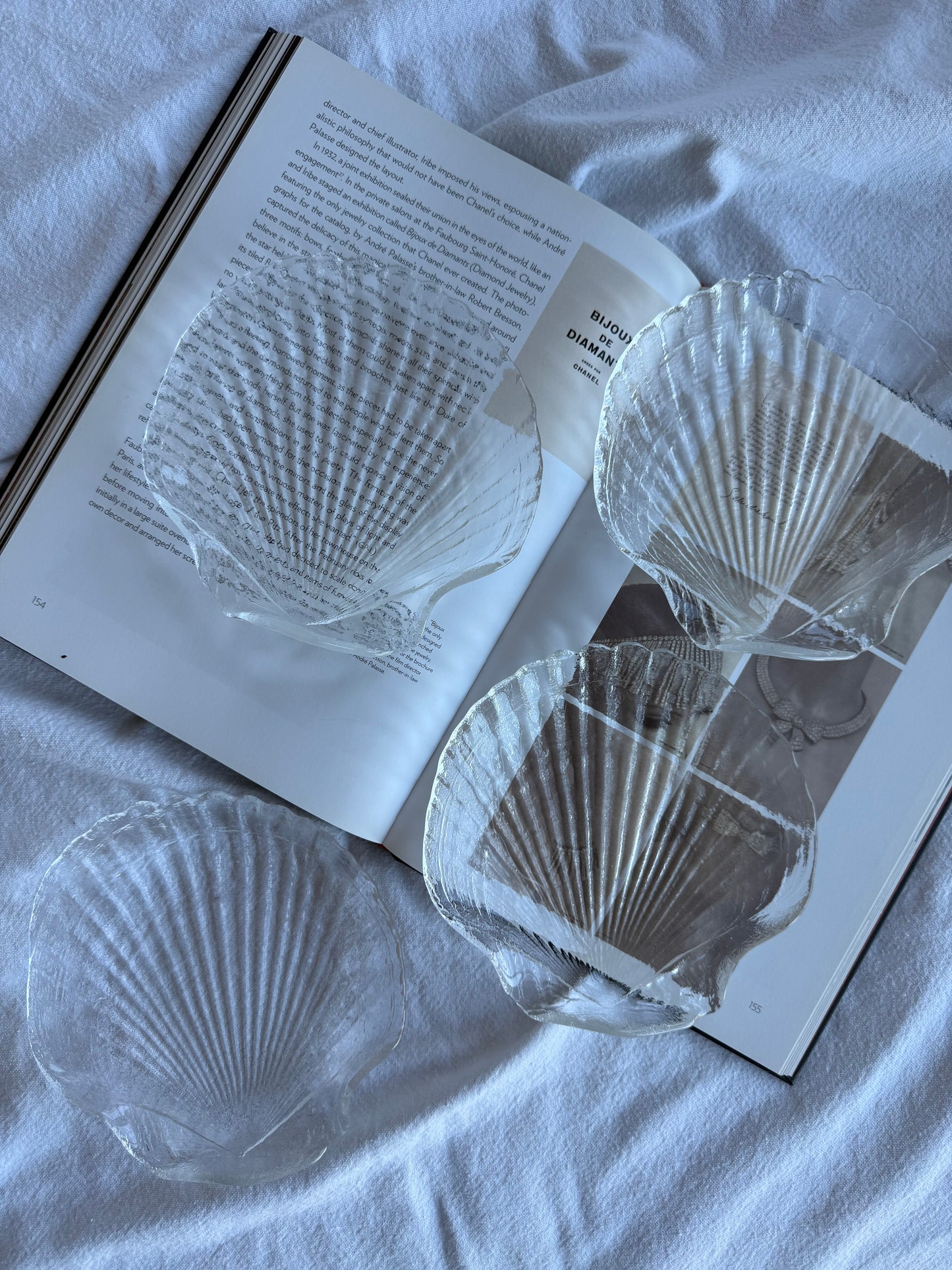 Vintage Glass Shell Plates (Set of 4)