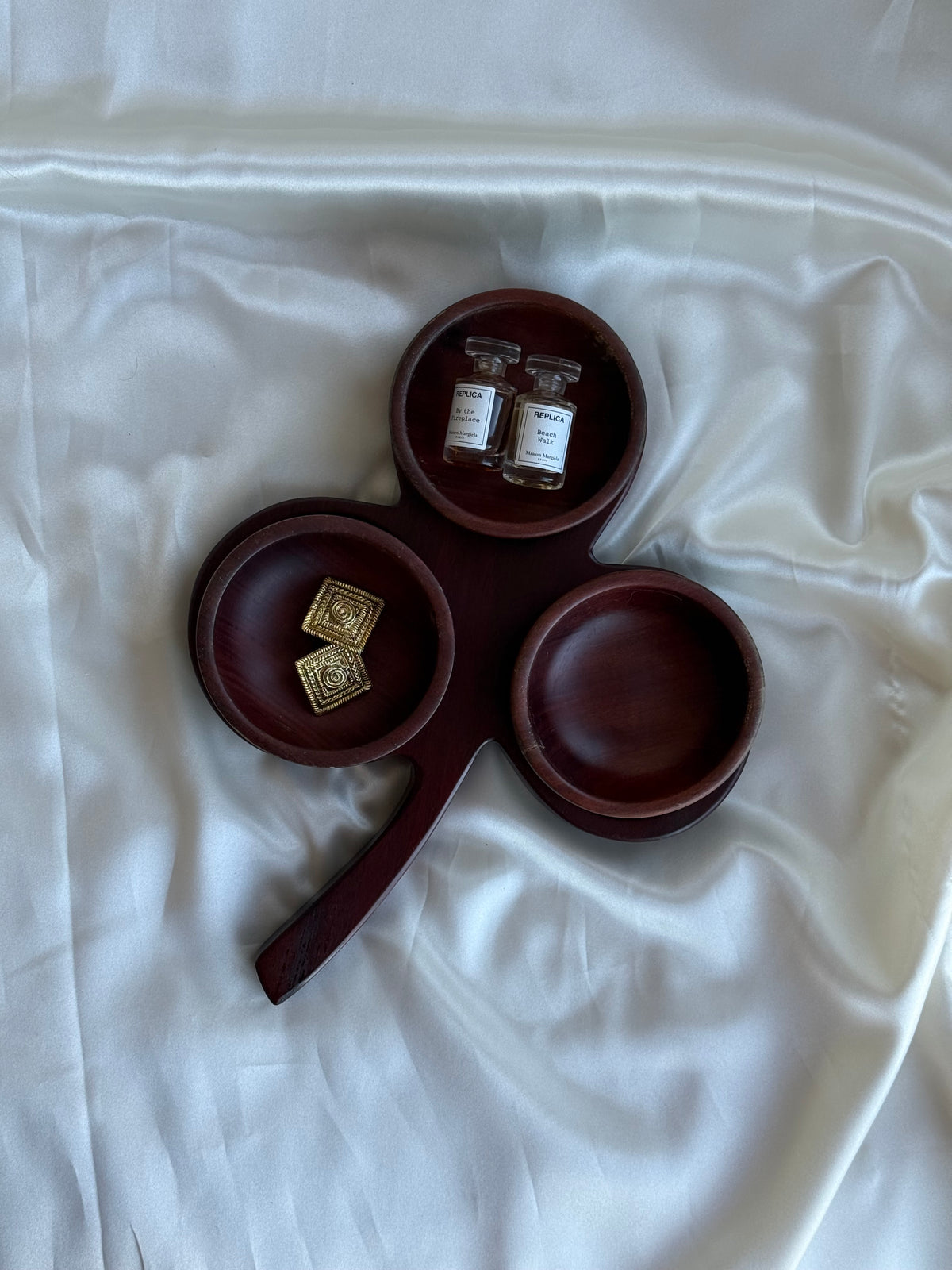 Vintage Wooden Clover Serving Set