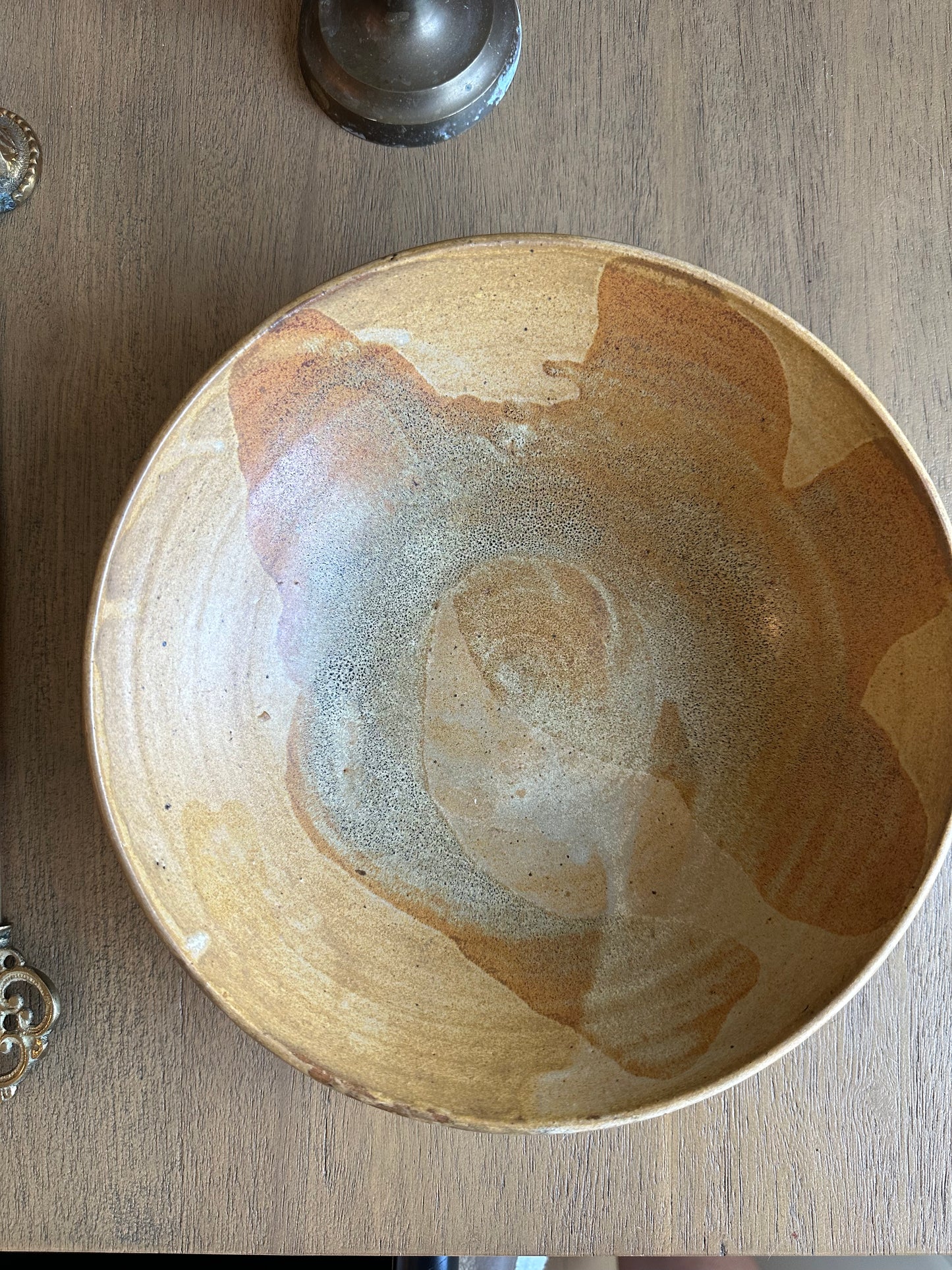 Ceramic pottery bowl