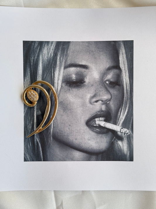 Vintage Gold-Tone Swirl Brooch with Rhinestones