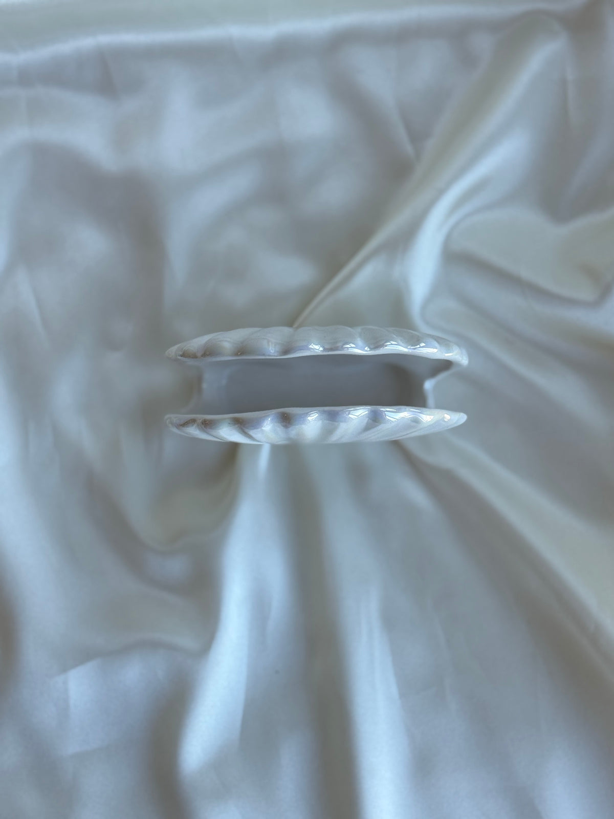 Vintage Iridescent Shell Place Card Holder