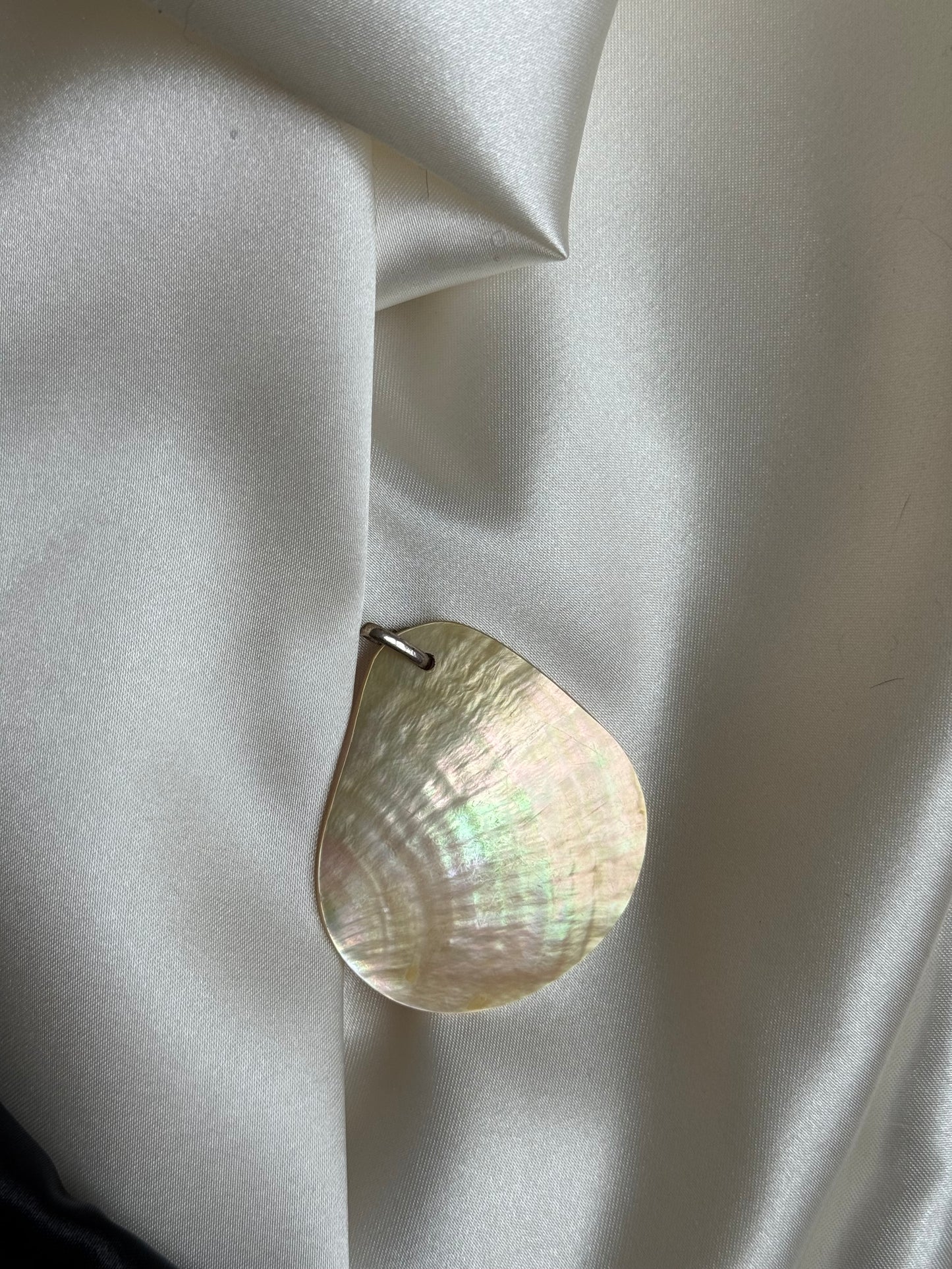 Vintage Mother of Pearl Pendant