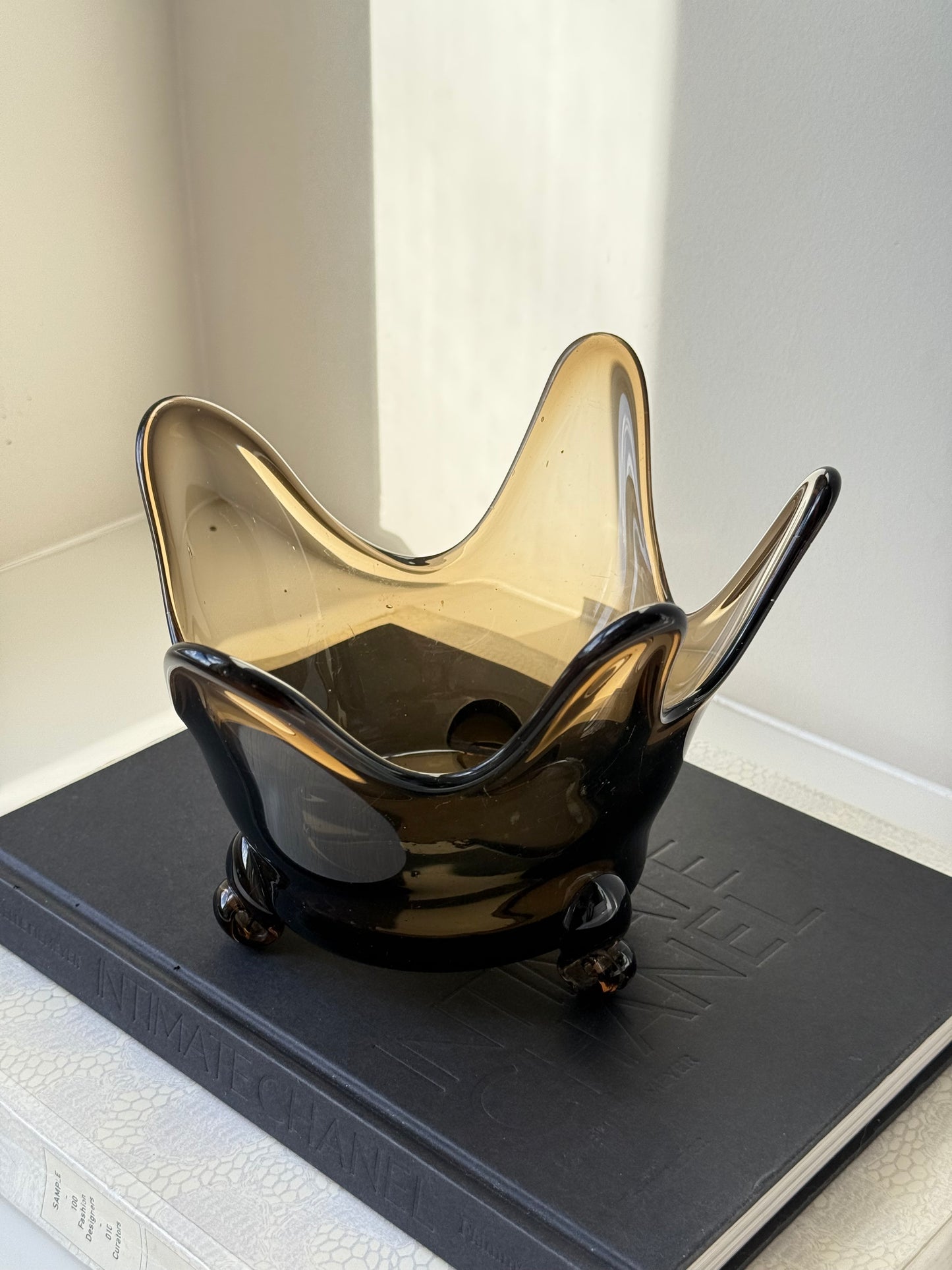 Vintage Smoky Art Glass Bowl – Sculptural Footed Form