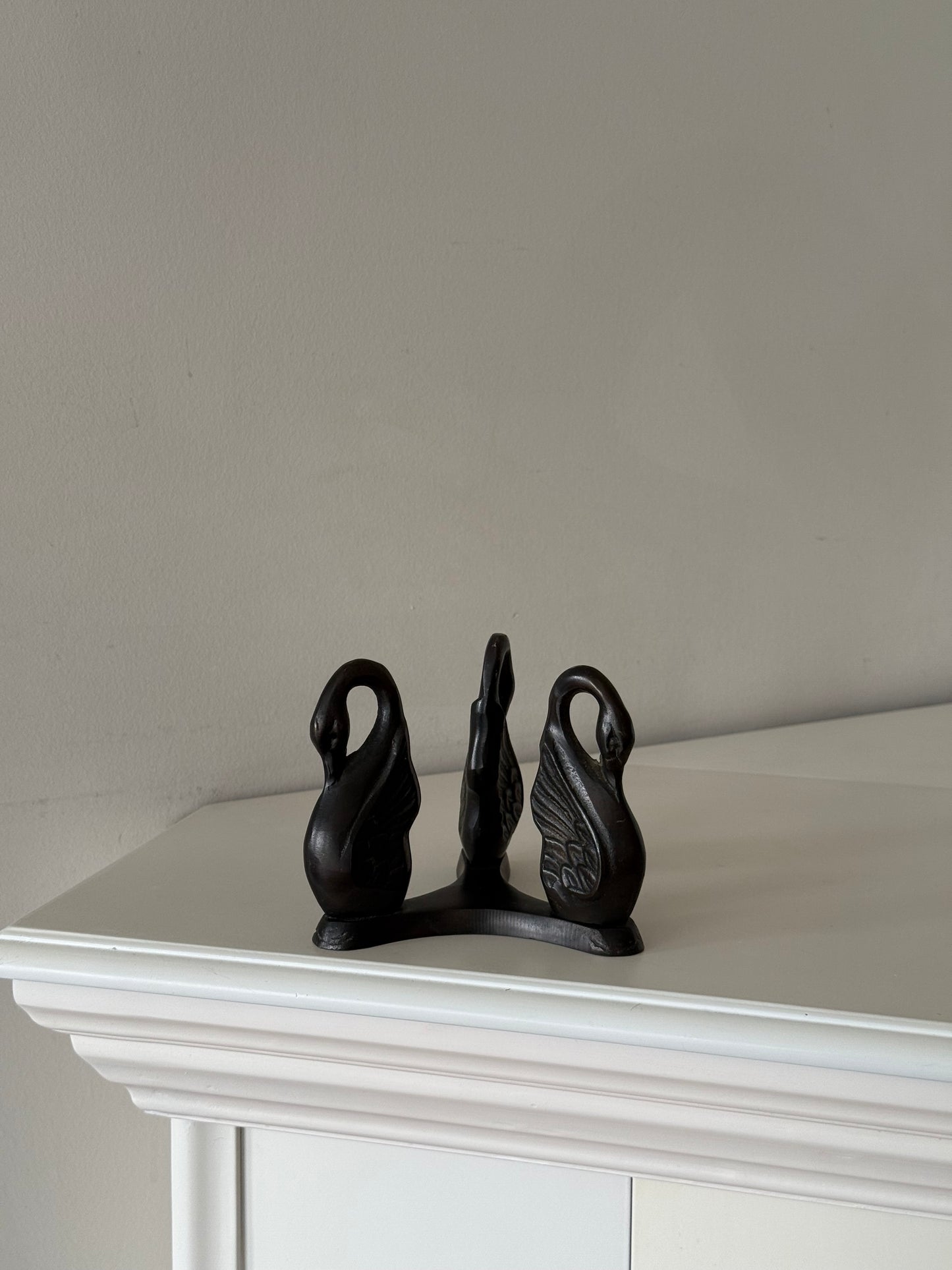 Vintage Swan Pedestal Stand