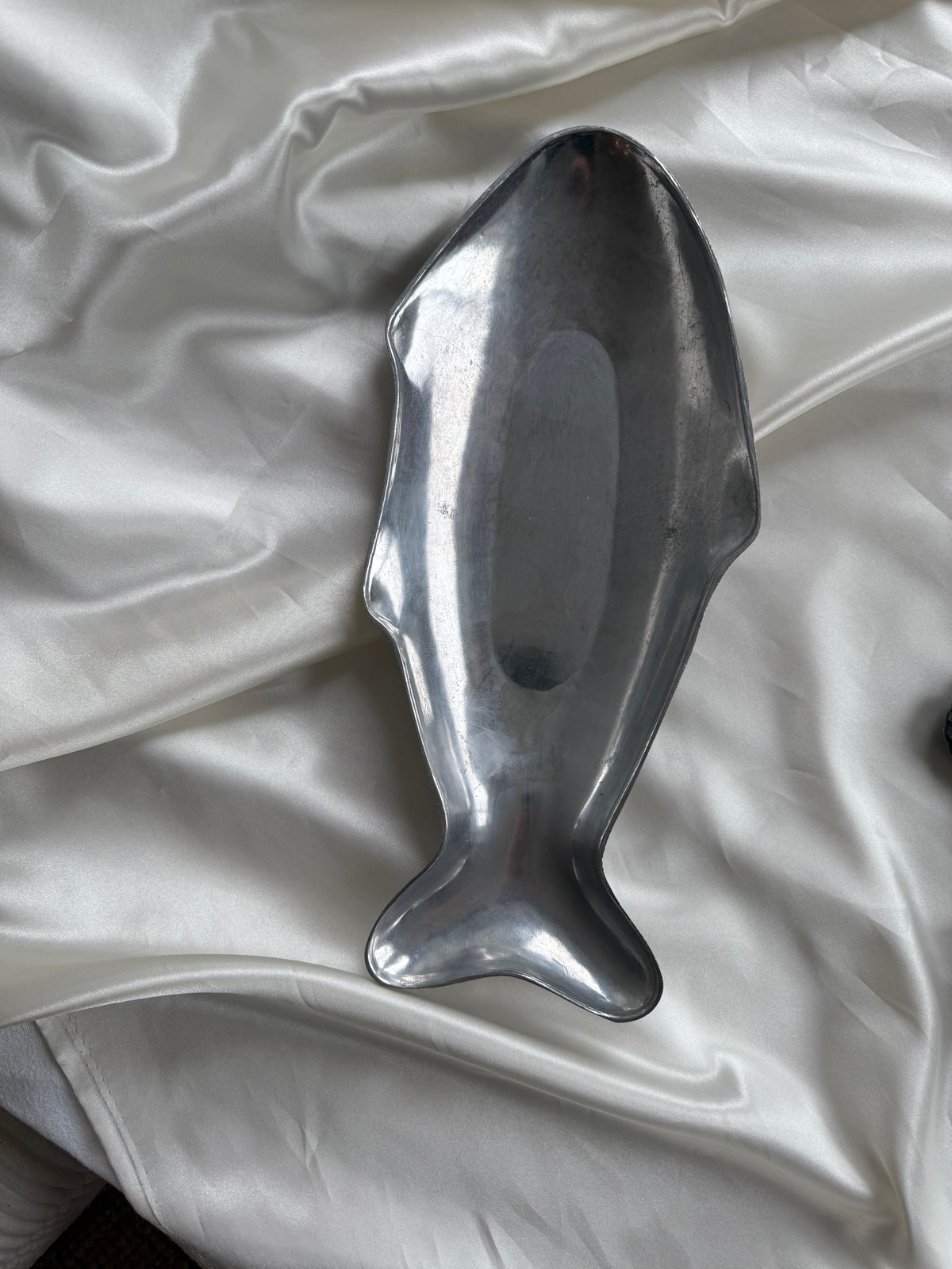 Vintage Large Aluminum Fish Serving Dish | Sculptural Coastal Tray | 15” × 7”