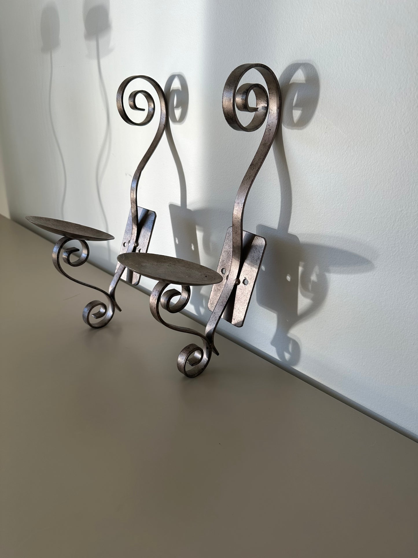 Wall sconces