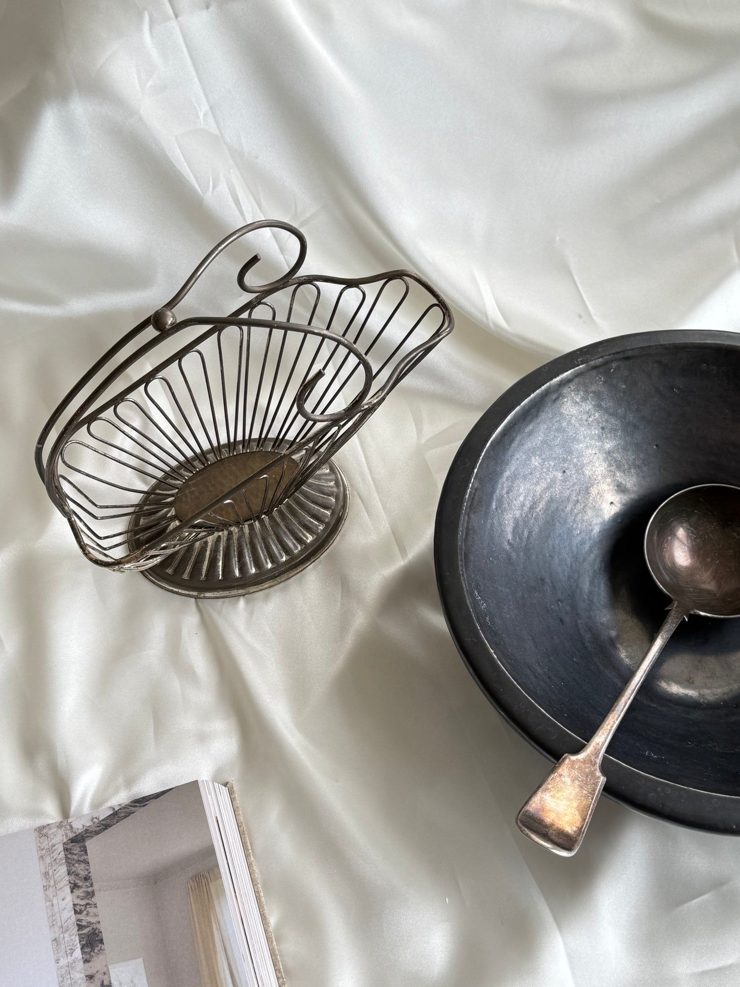 Vintage Silver-Plated Wire Wine Caddy