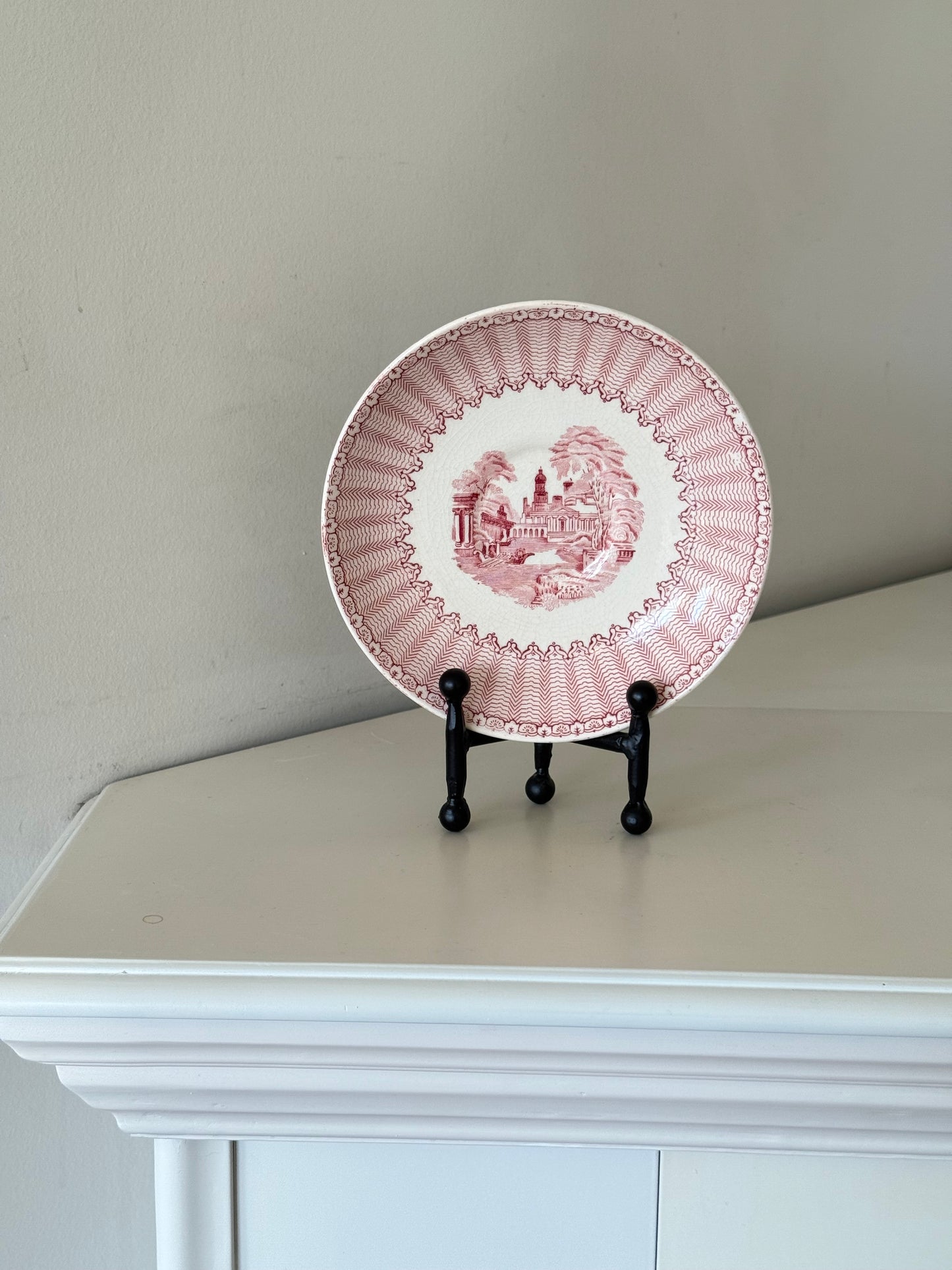 Vintage Display Easel – Sculptural Minimalist Stand