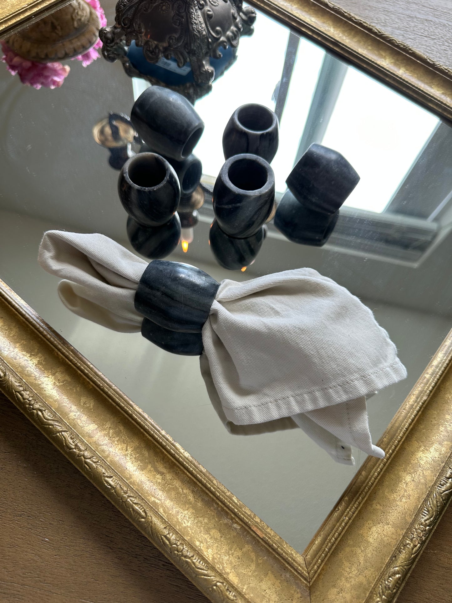 Marble napkin rings