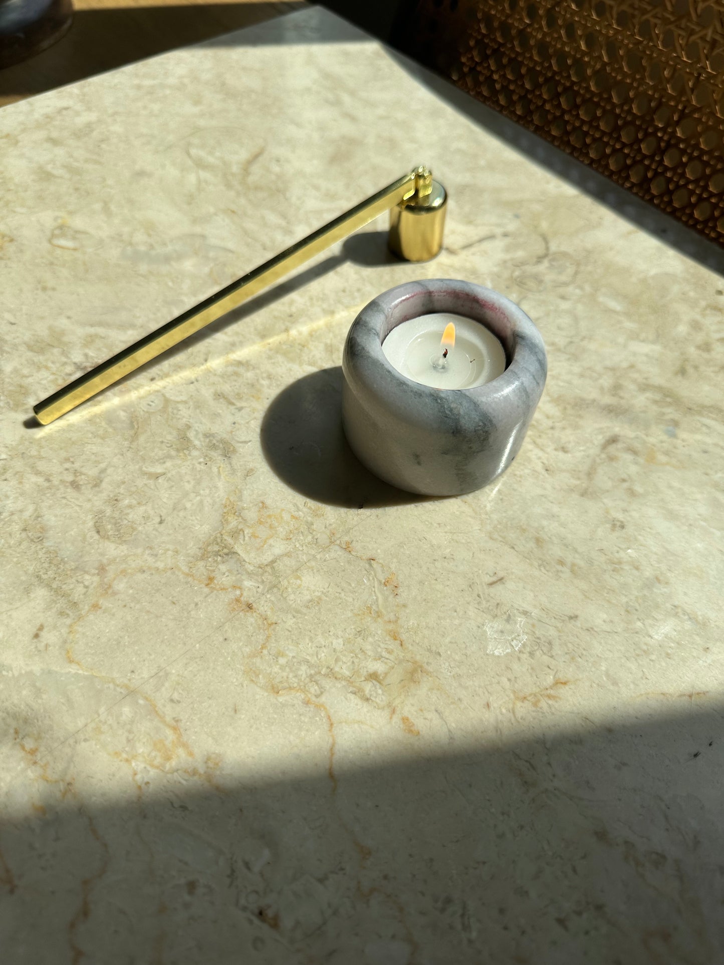 Mini marble tealight