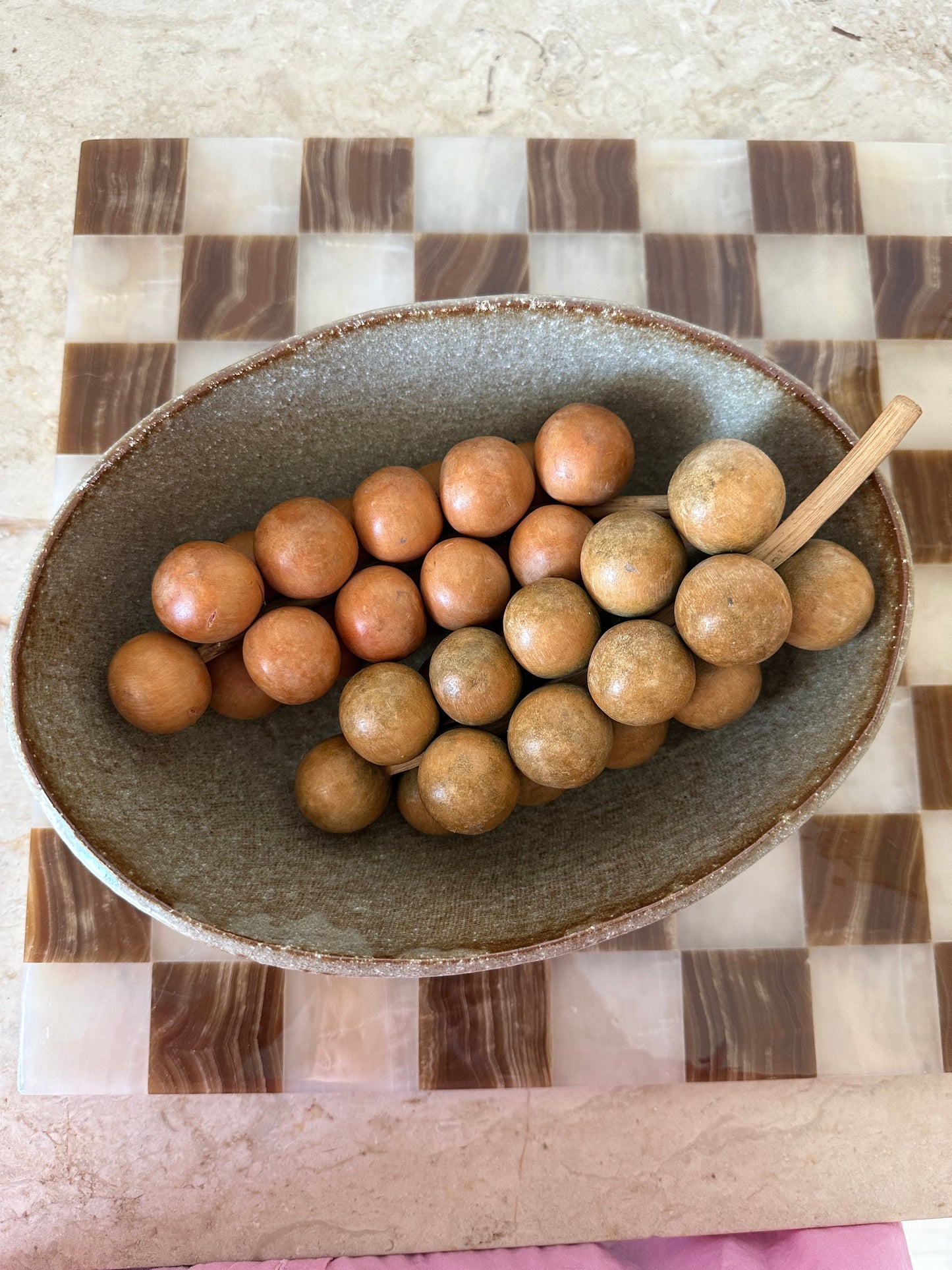 Wooden decor grapes