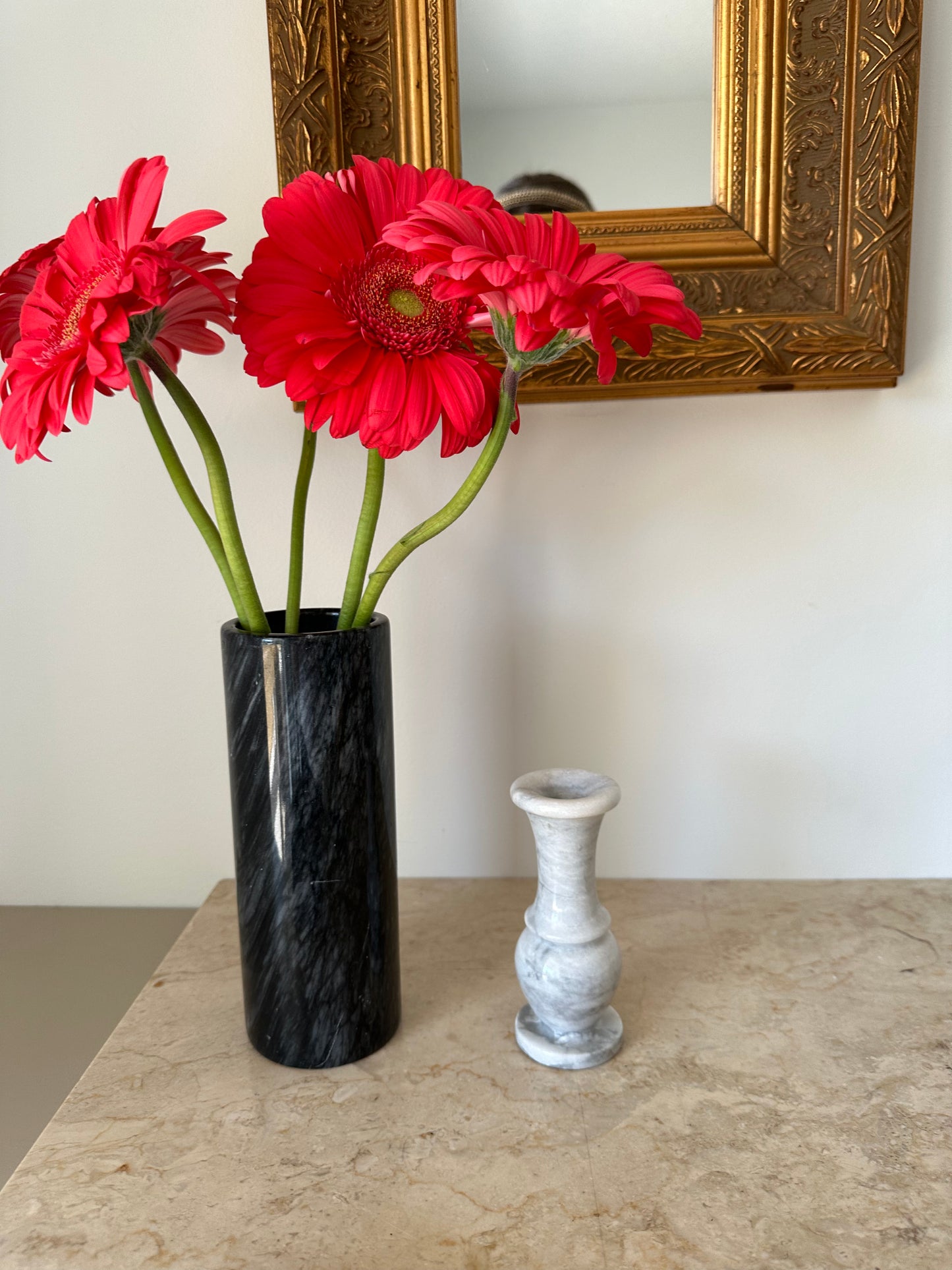 Mini marble vase