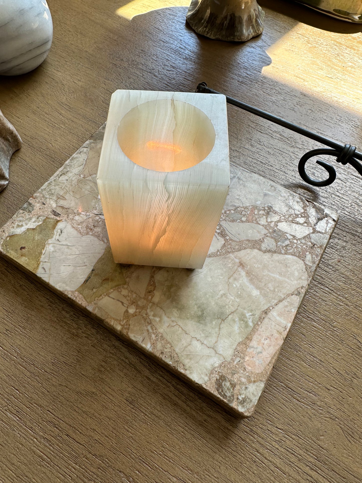 Onyx candleholder