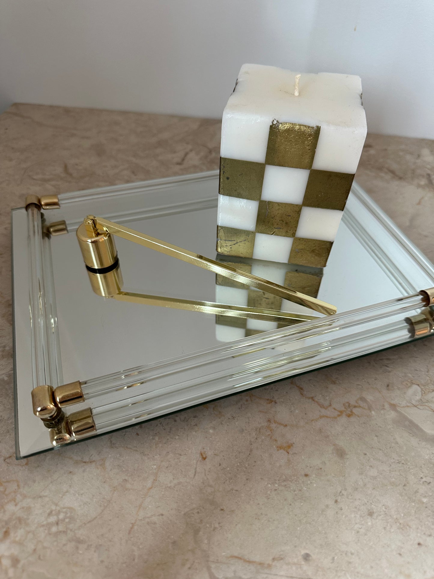 Mirror tray