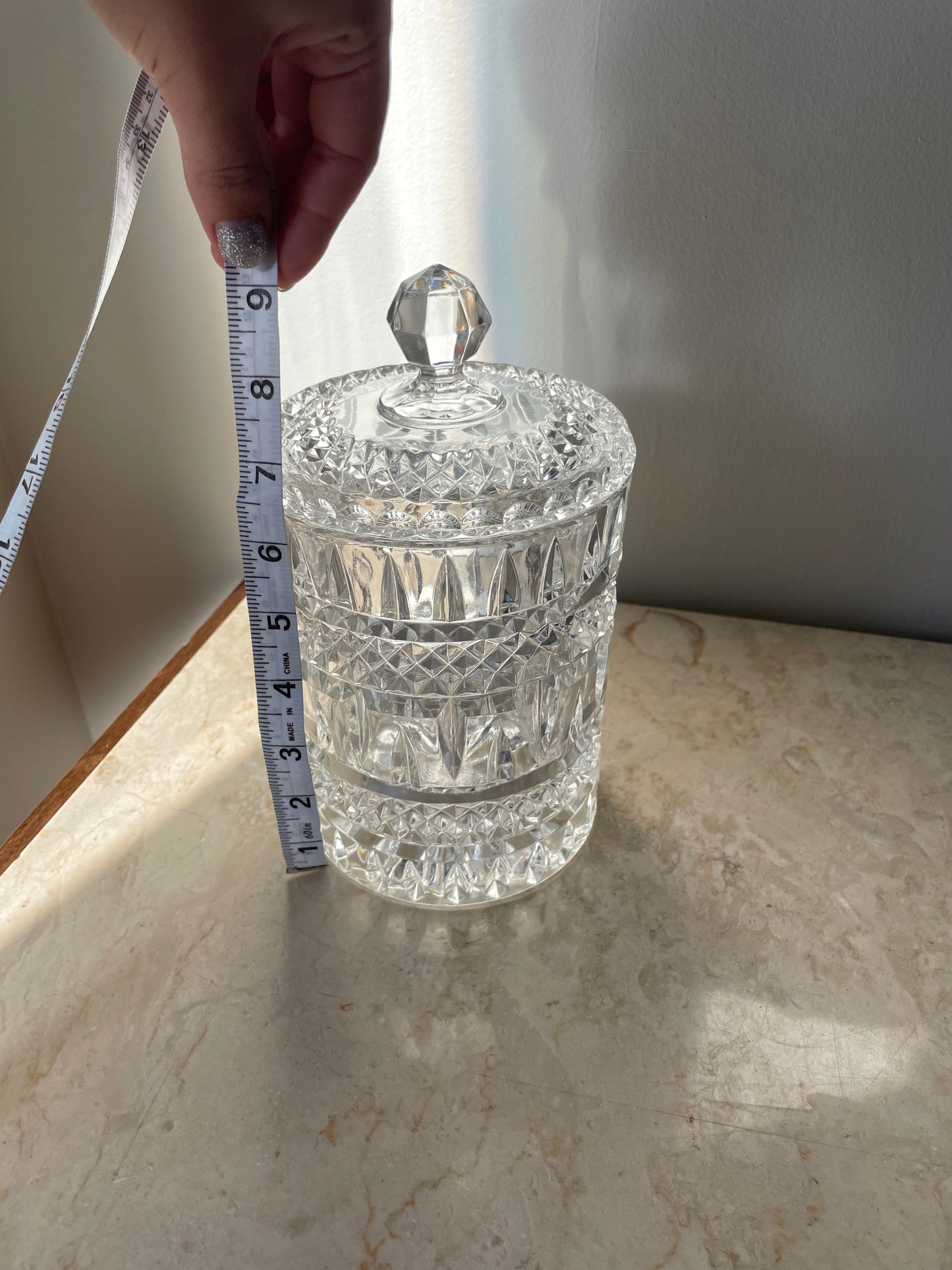 Large crystal Jar