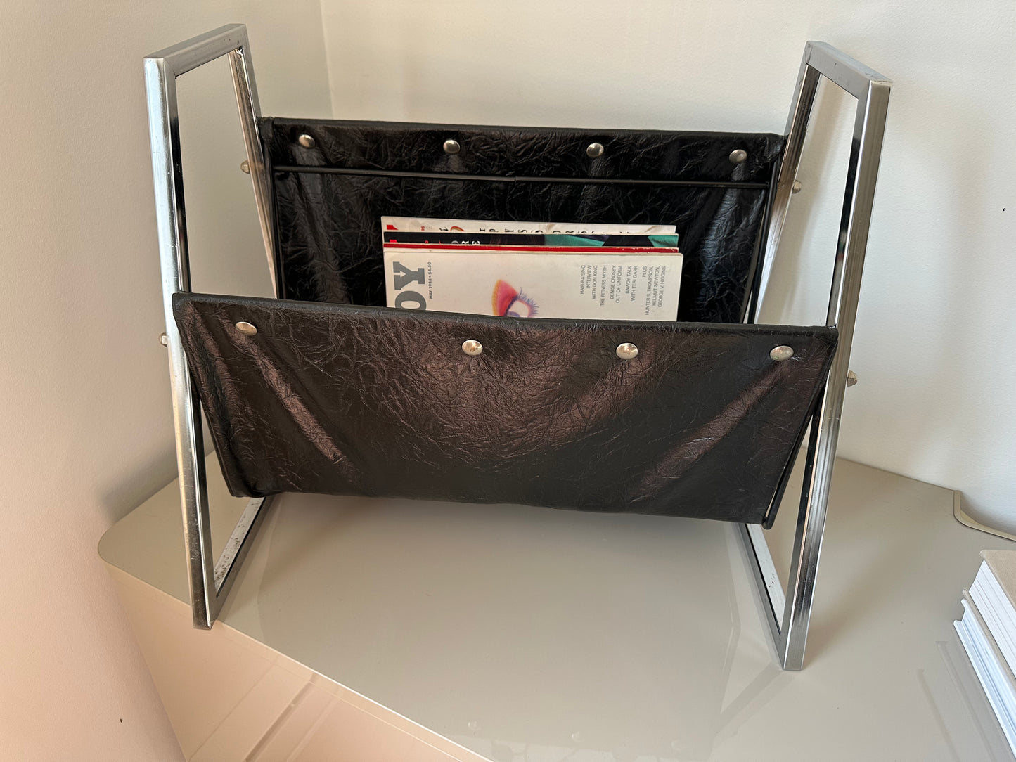 MCM magazine holder