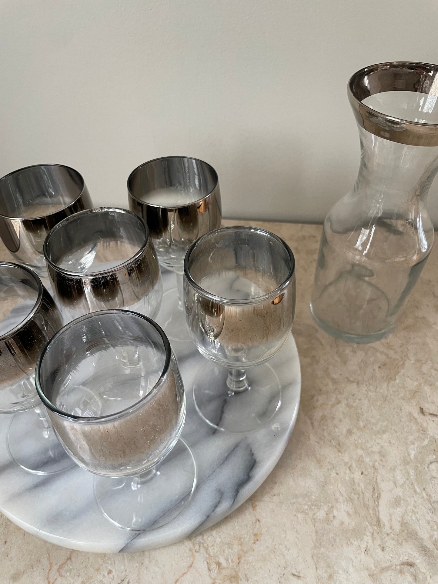 Set of wine glasses silver fade