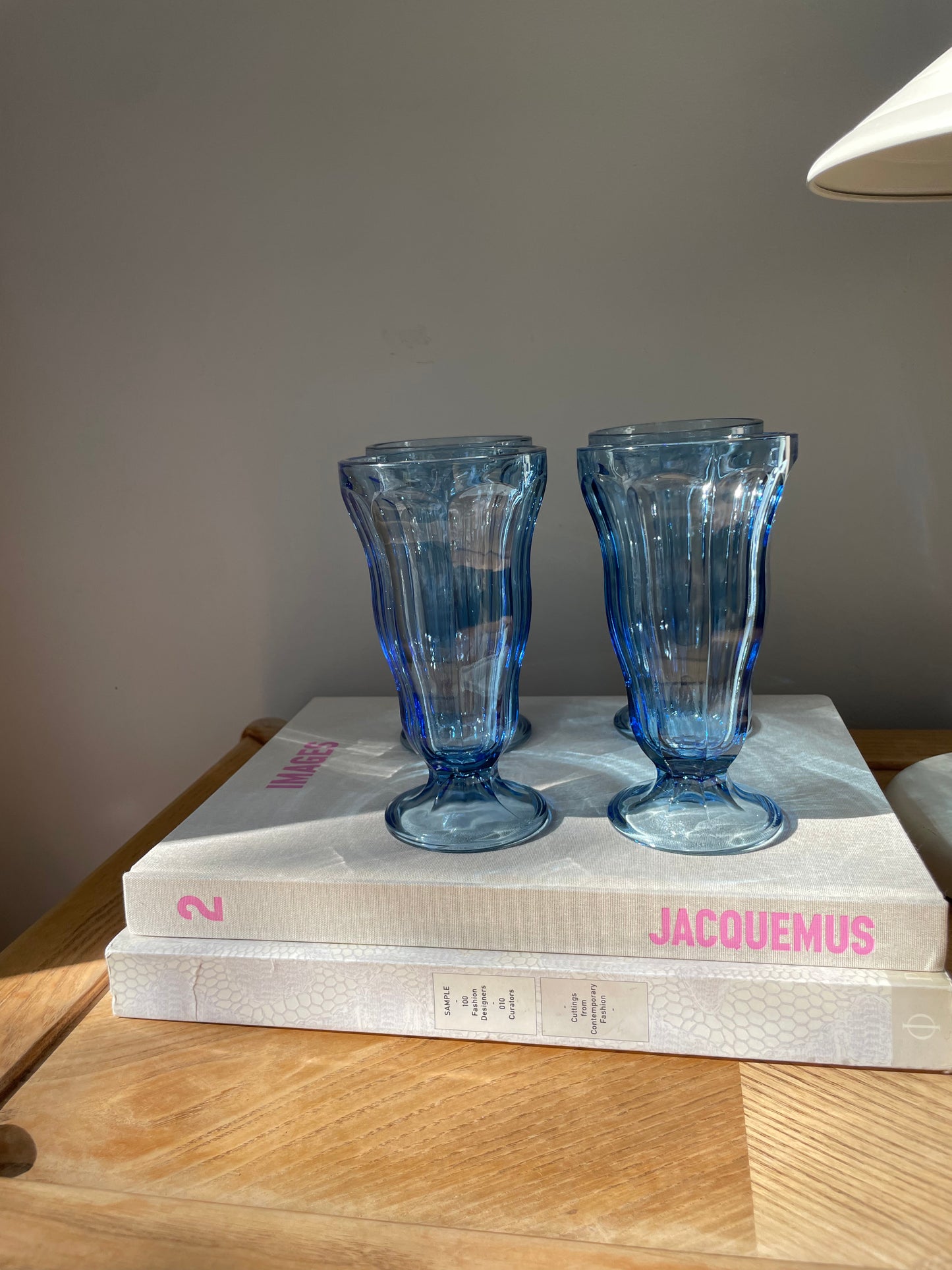 Wave milkshake glasses